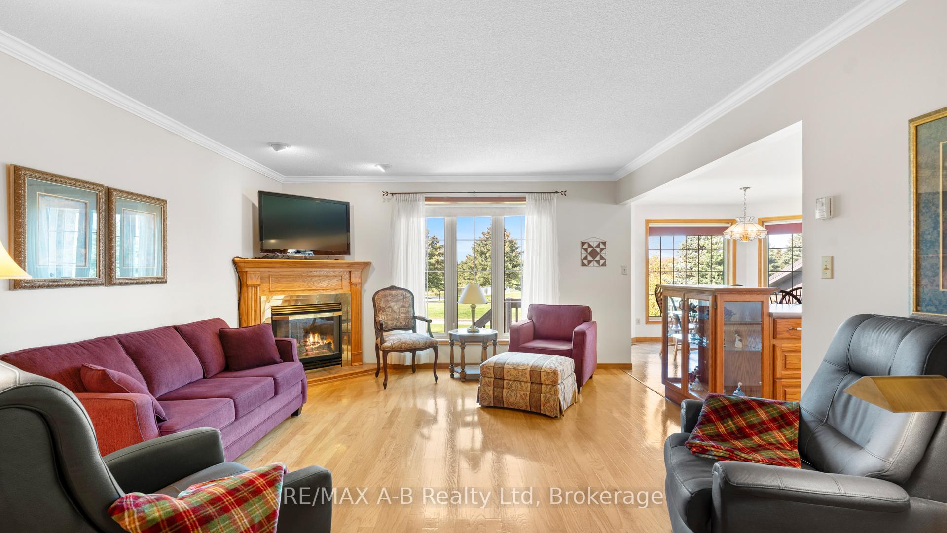 Photo 9 of 198 Wimpole Street, West Perth, Mitchell — HOMEH