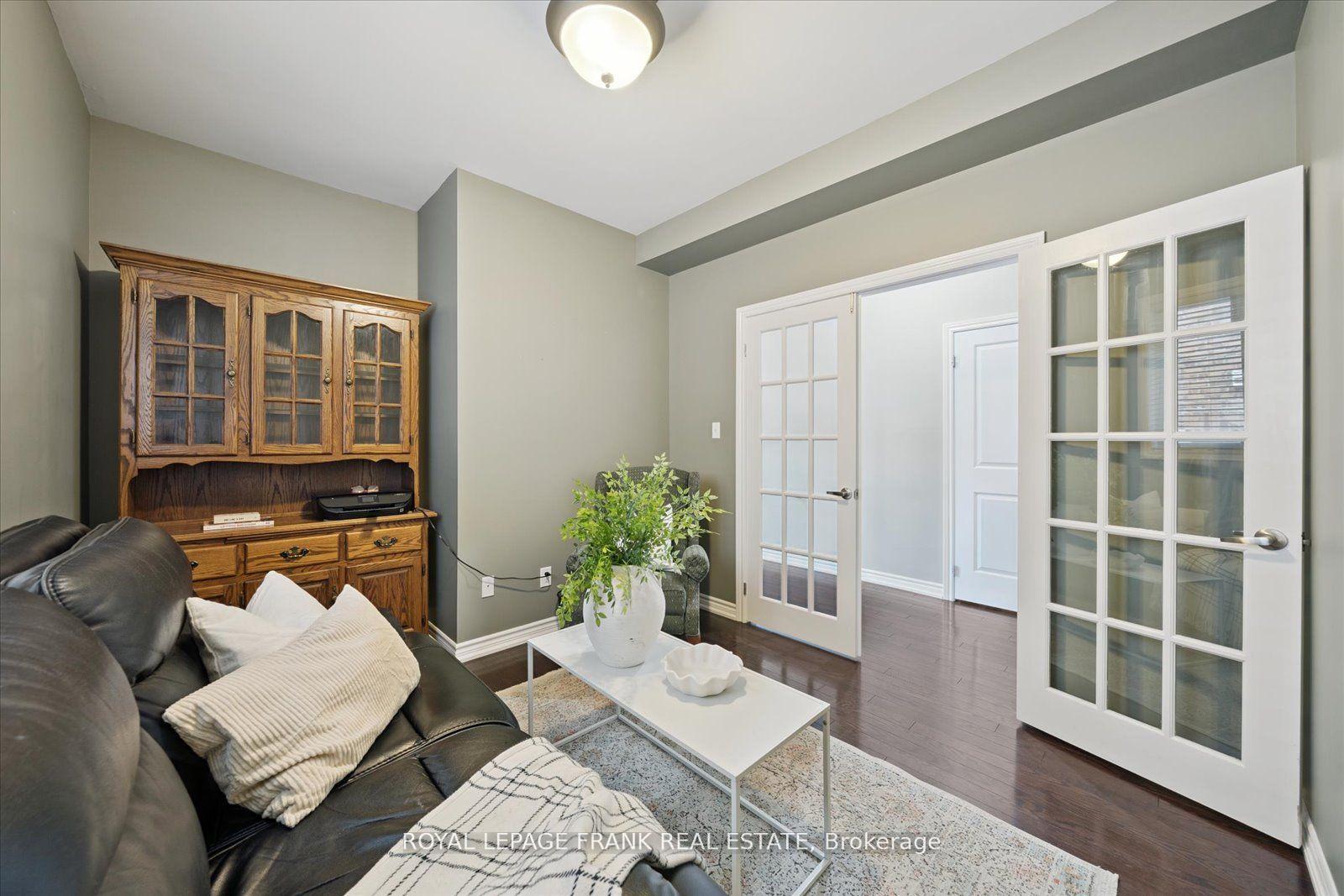 Photo 27 of 24 Burning Springs Place, Whitby, Brooklin — HOMEH