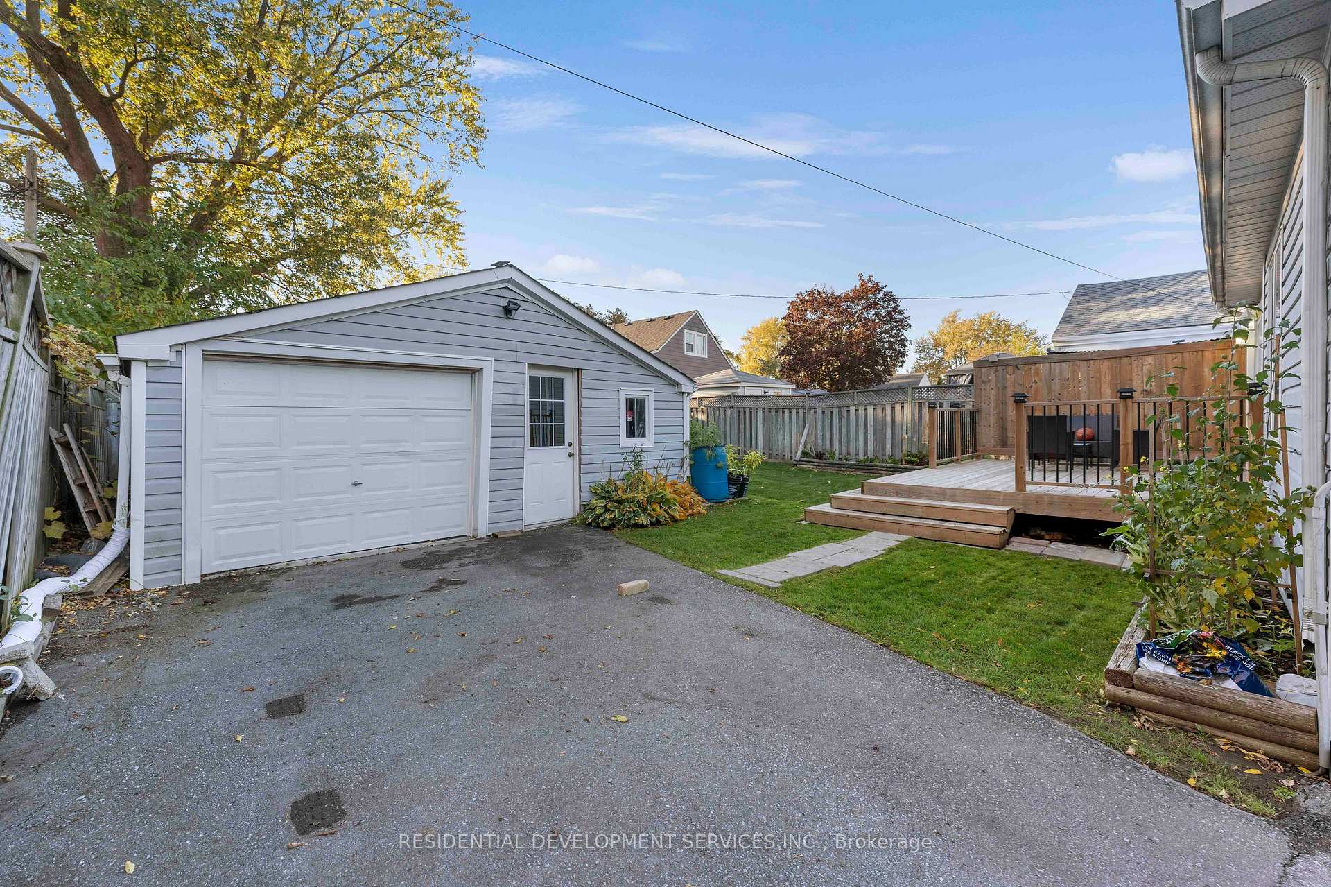 Photo 22 of 4 Nelson Avenue, Ajax, Central — HOMEH