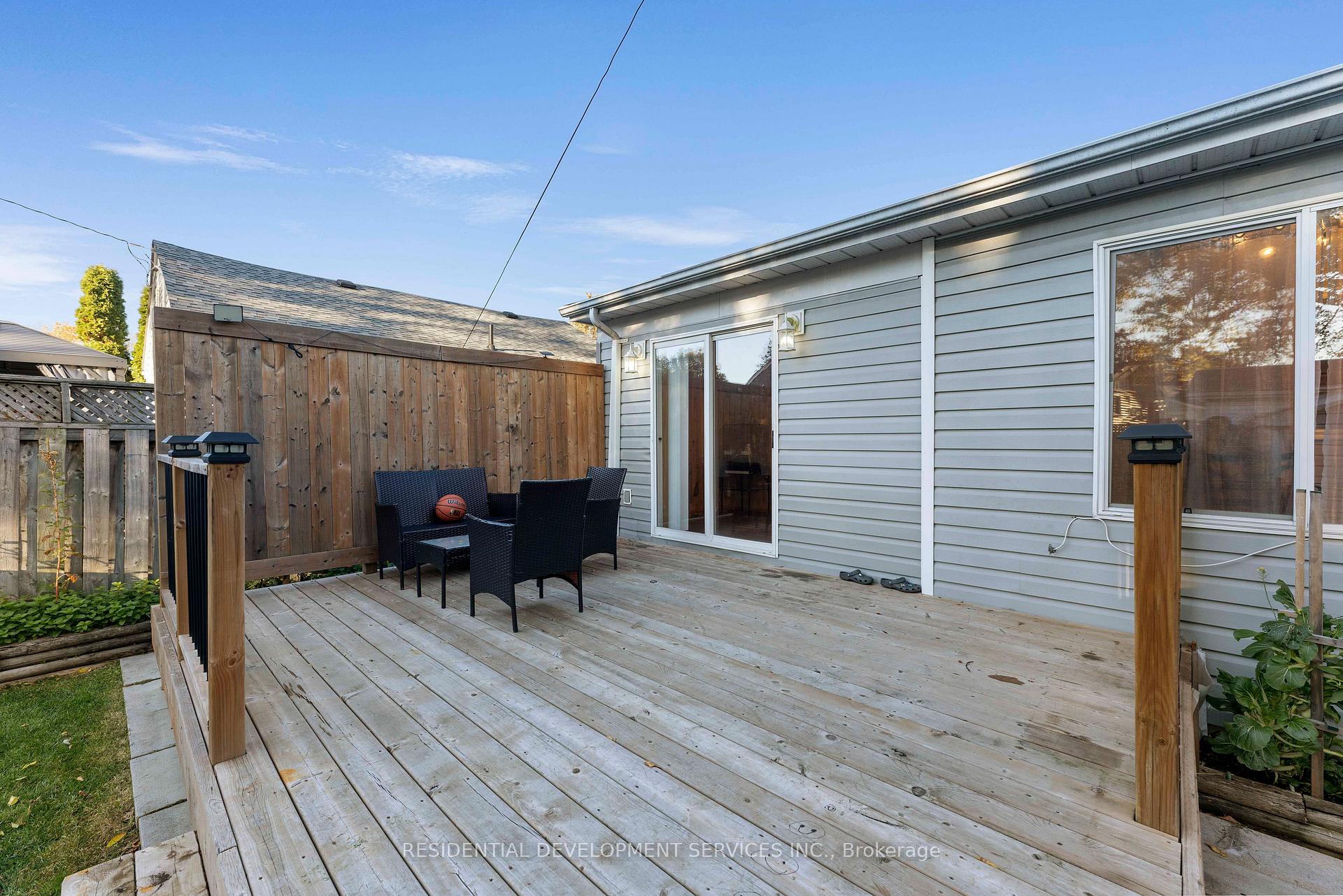 Photo 28 of 4 Nelson Avenue, Ajax, Central — HOMEH