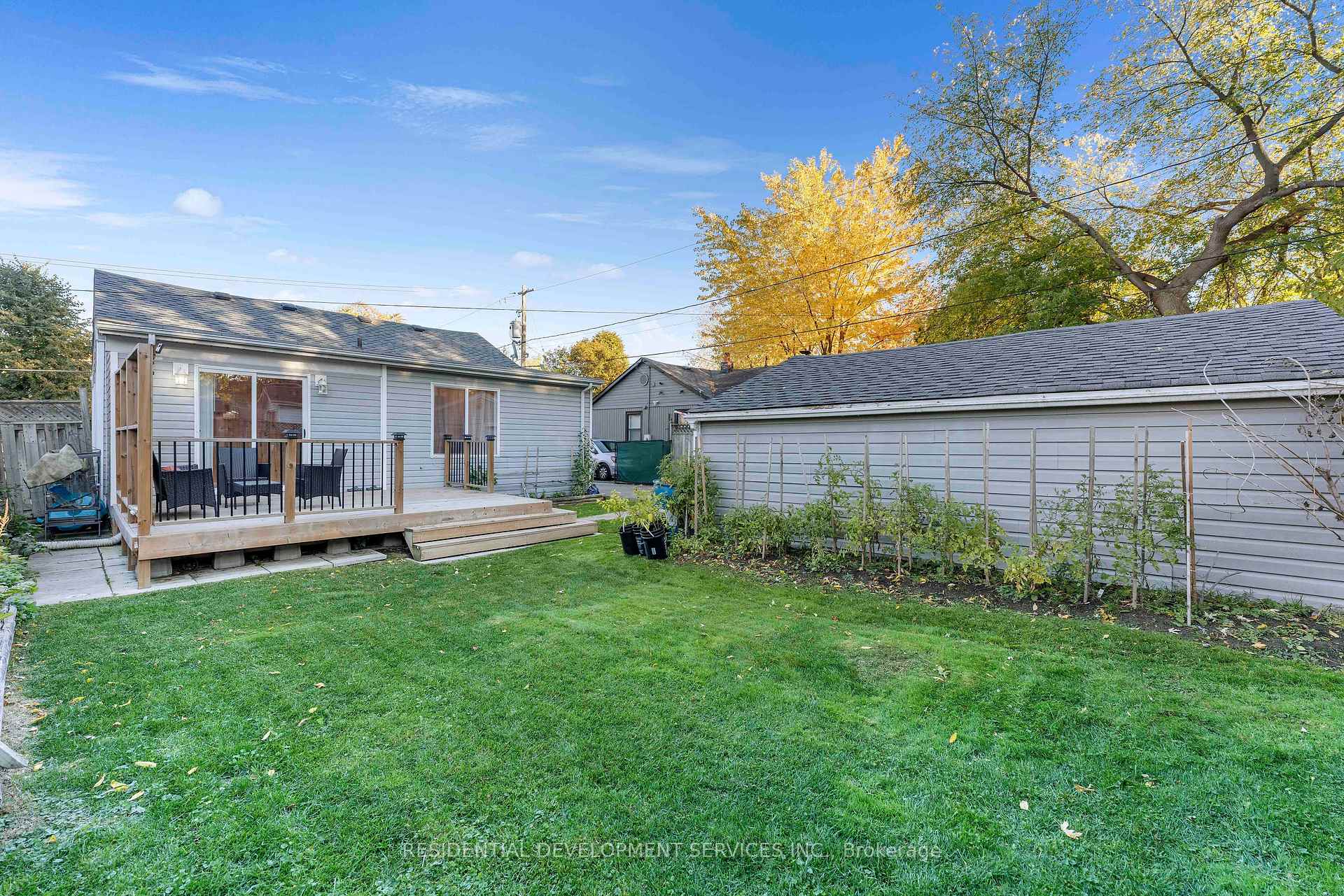 Photo 31 of 4 Nelson Avenue, Ajax, Central — HOMEH