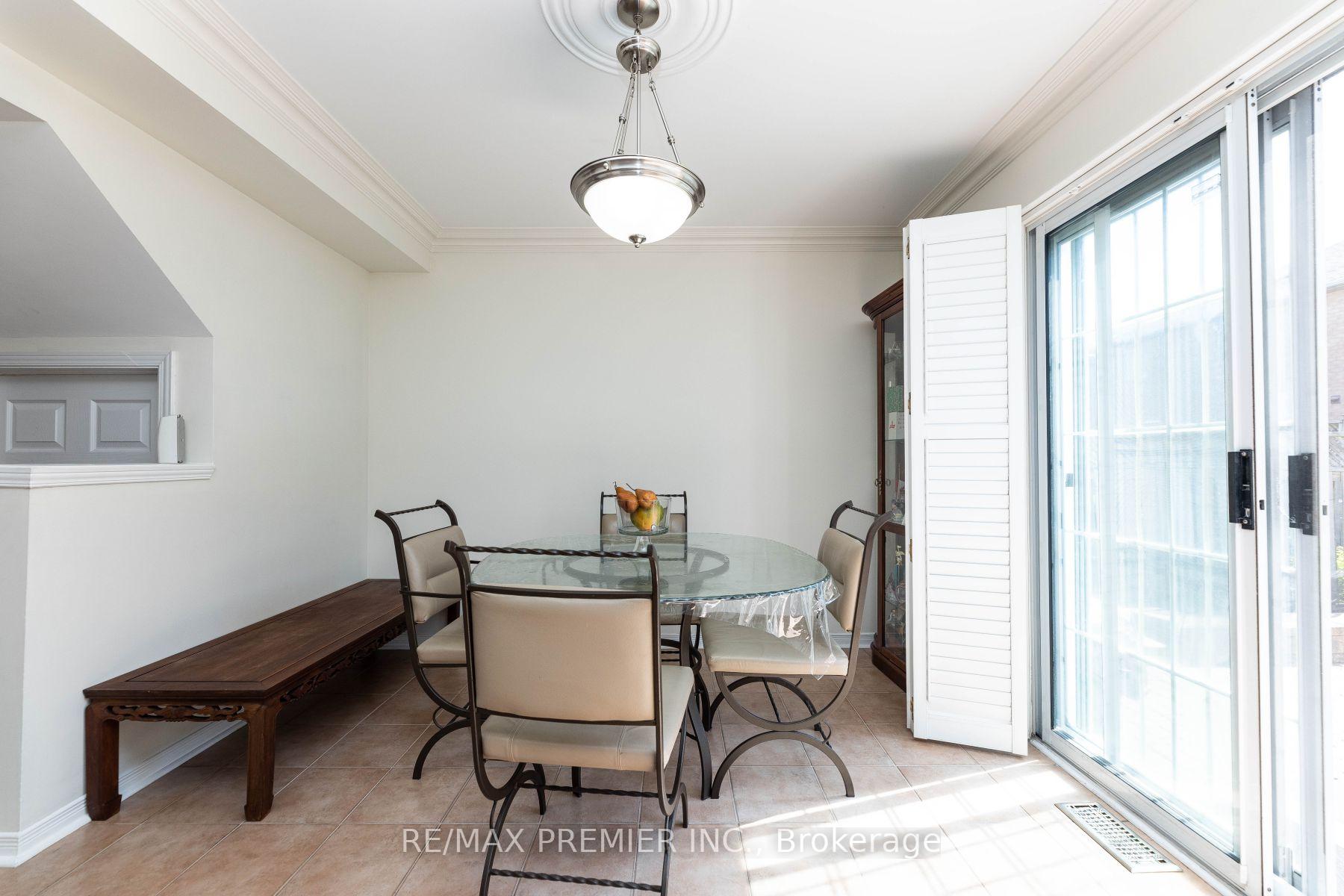 Photo 12 of Unit Upper, 56 Bologna Road, Vaughan, Vellore Village — HOMEH