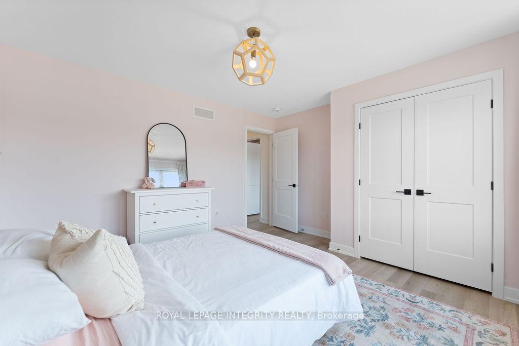 Photo 26 of 118 Thomas Street S, Arnprior — HOMEH