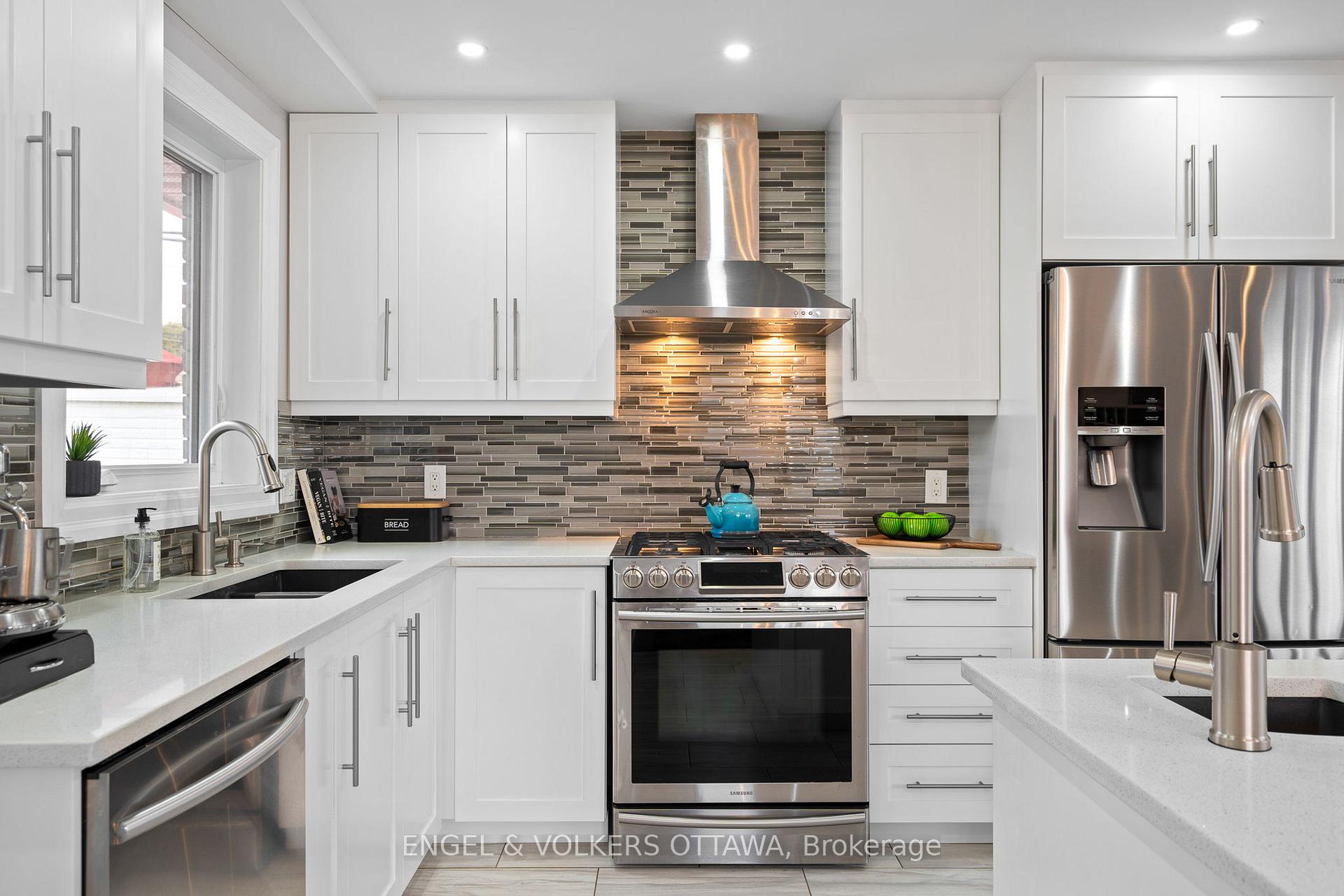 Photo 5 of 1297 Snowdon Street, Ottawa, Alta Vista — HOMEH