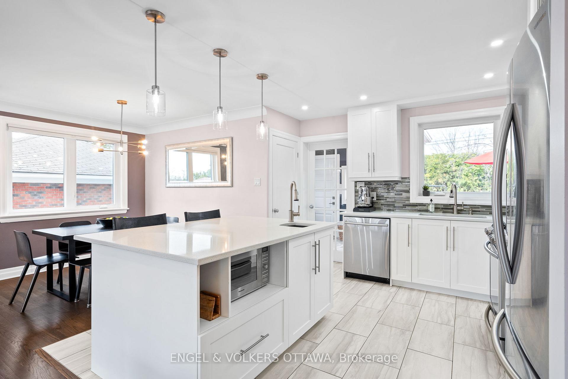 Photo 9 of 1297 Snowdon Street, Ottawa, Alta Vista — HOMEH
