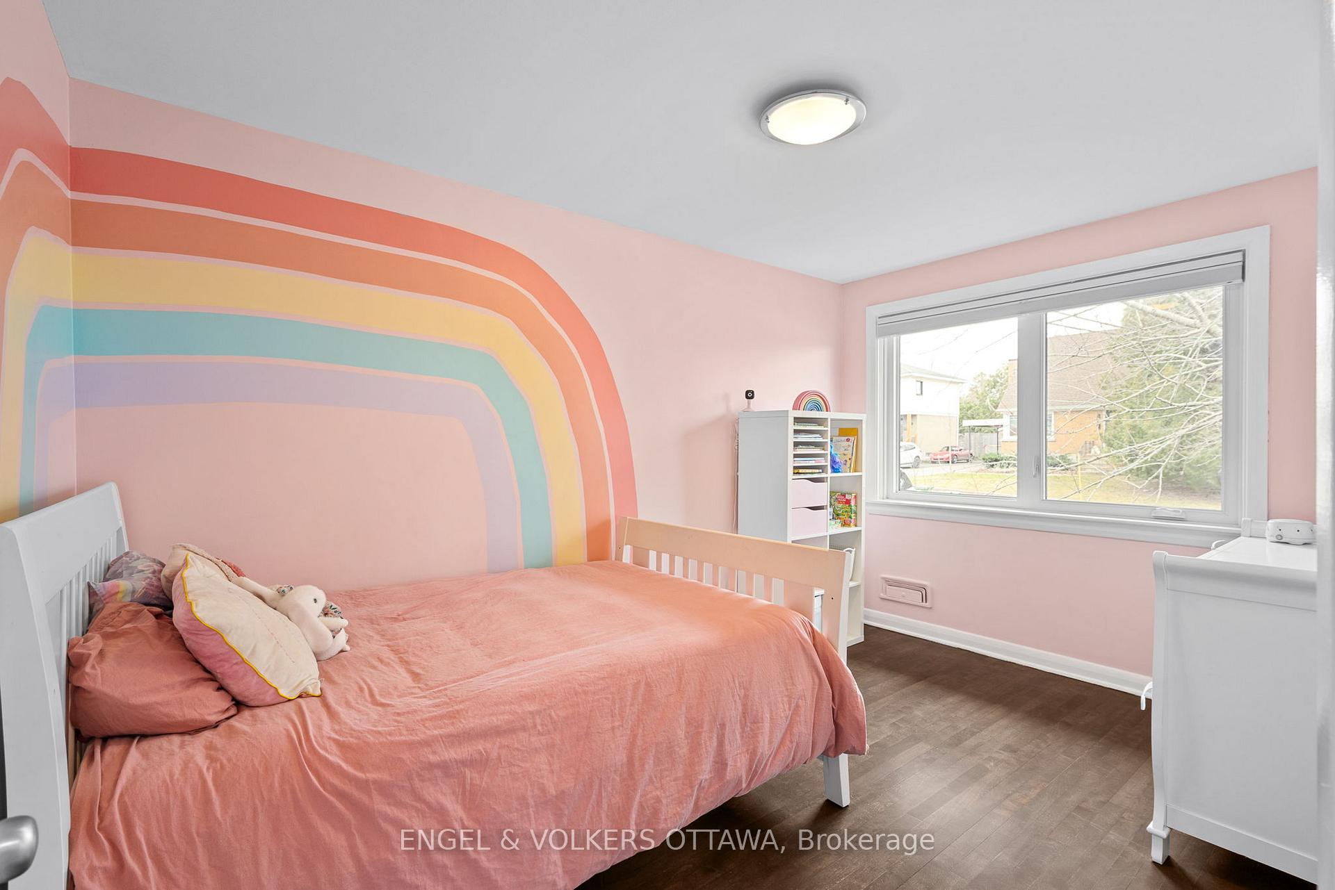 Photo 15 of 1297 Snowdon Street, Ottawa, Alta Vista — HOMEH