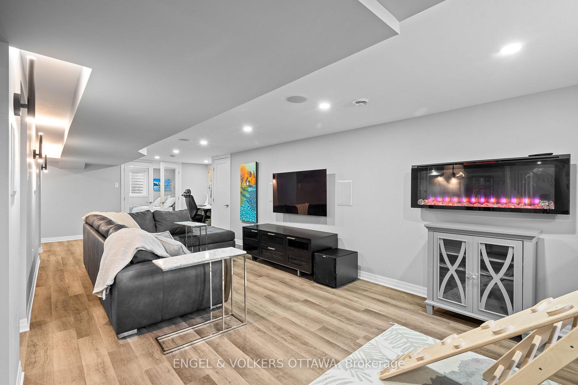 Photo 17 of 1297 Snowdon Street, Ottawa, Alta Vista — HOMEH