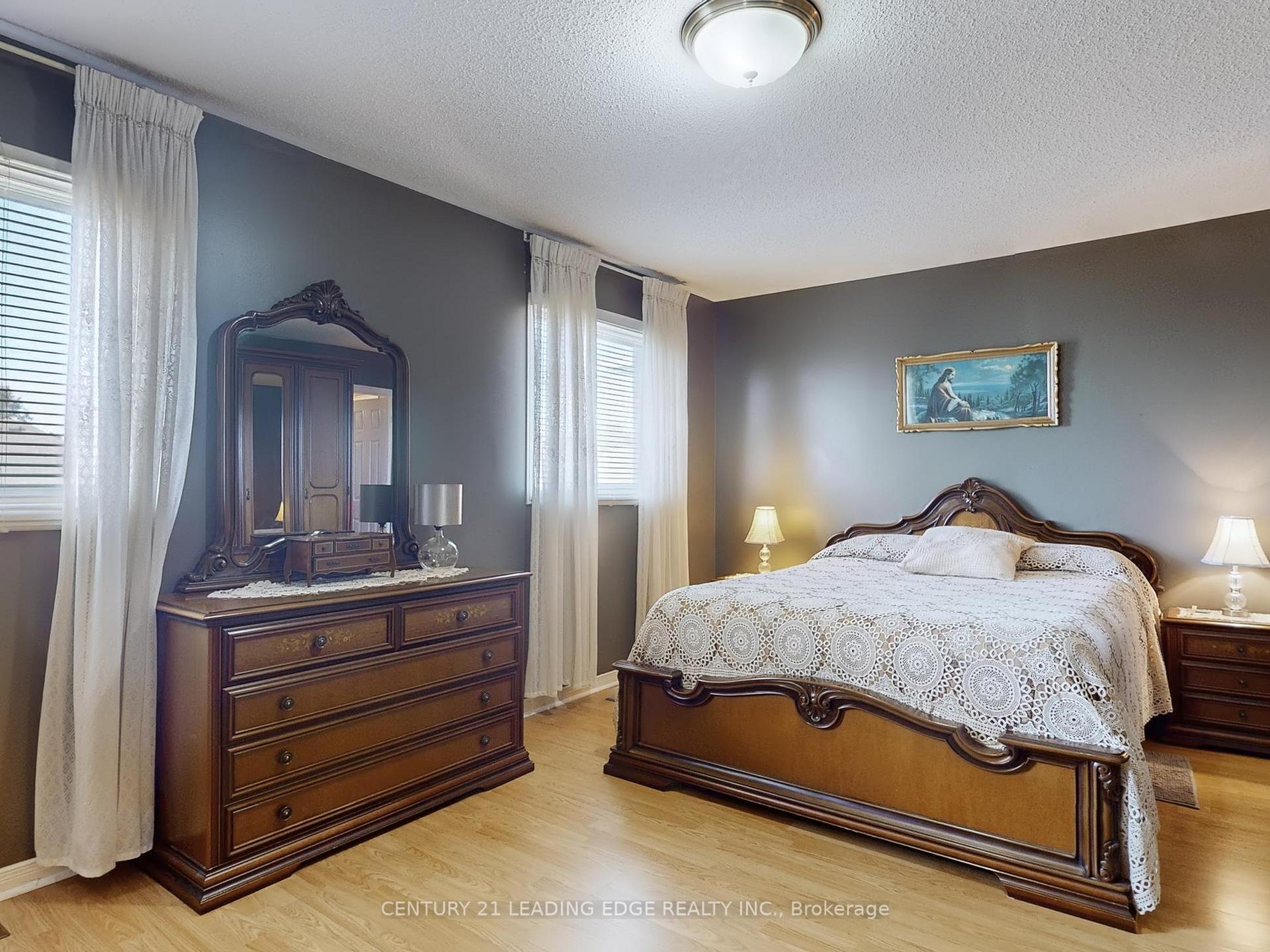 Photo 15 of 36 Opera Place, Vaughan, East Woodbridge — HOMEH