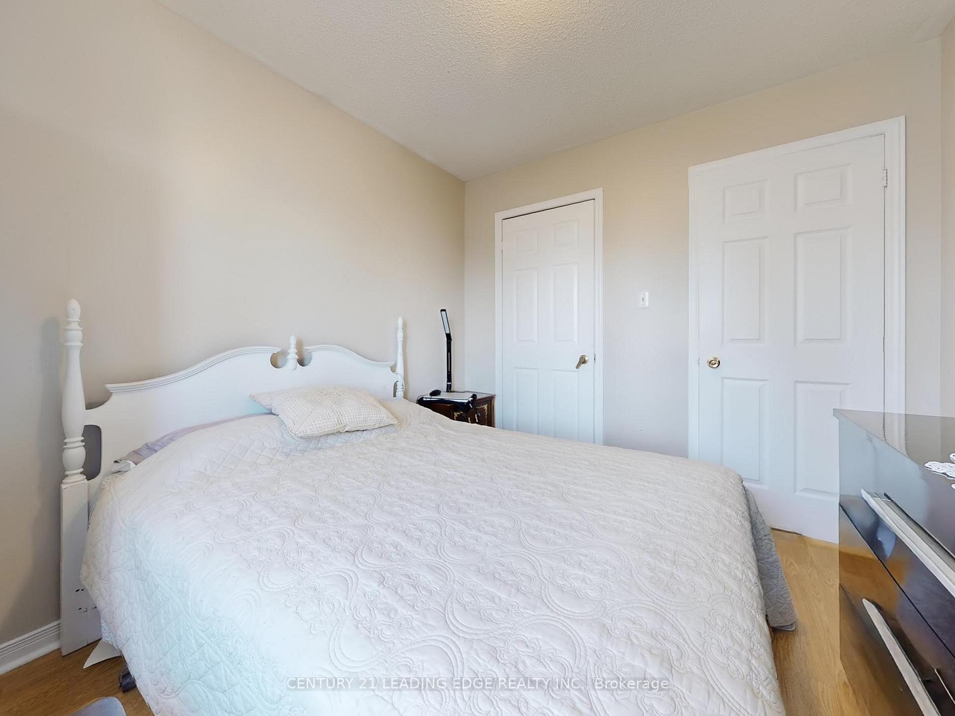 Photo 20 of 36 Opera Place, Vaughan, East Woodbridge — HOMEH
