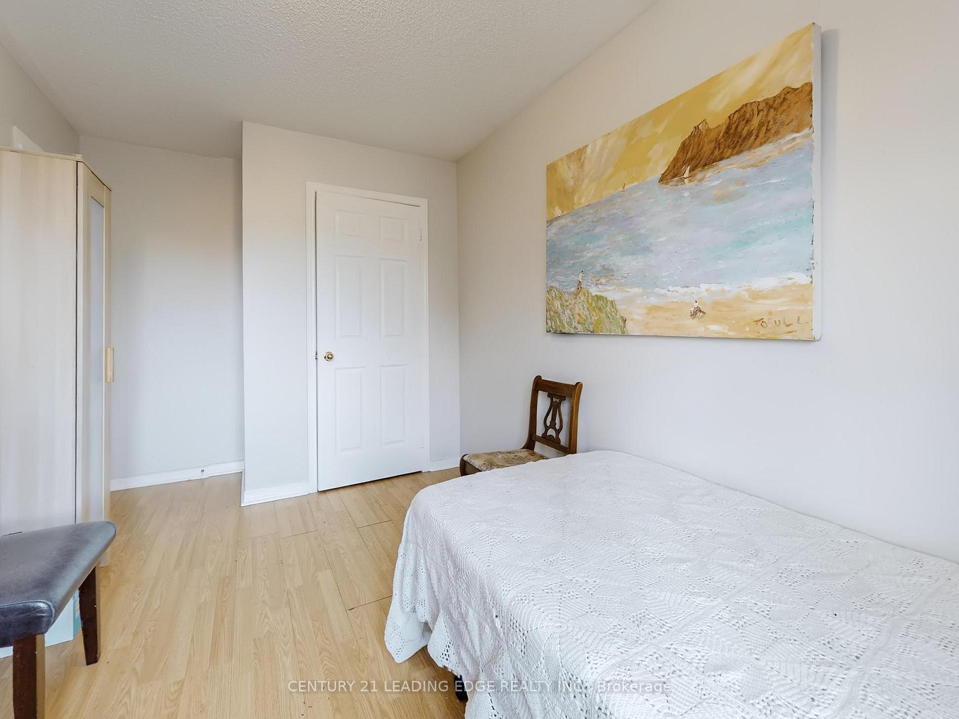 Photo 22 of 36 Opera Place, Vaughan, East Woodbridge — HOMEH