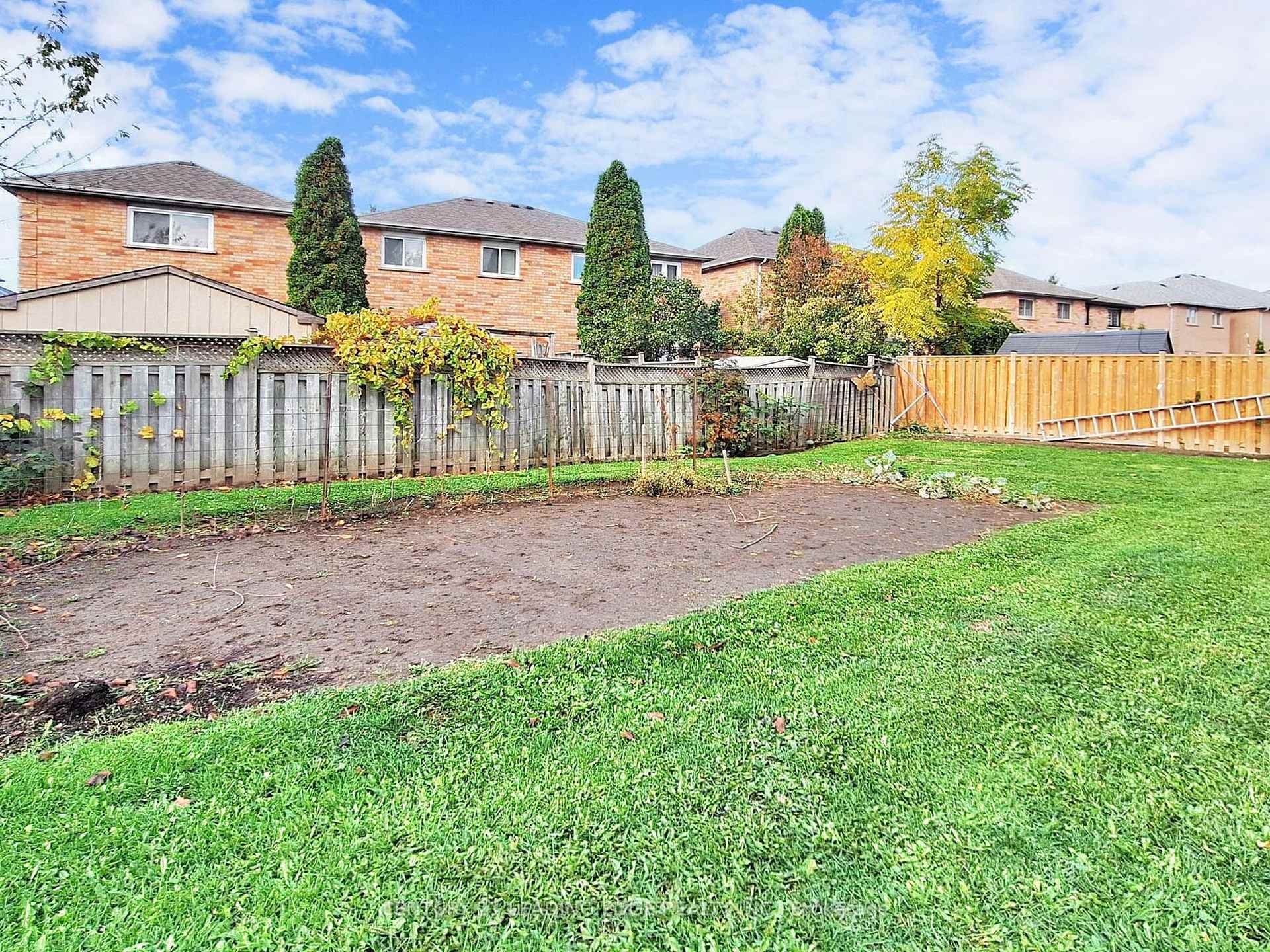 Photo 29 of 36 Opera Place, Vaughan, East Woodbridge — HOMEH