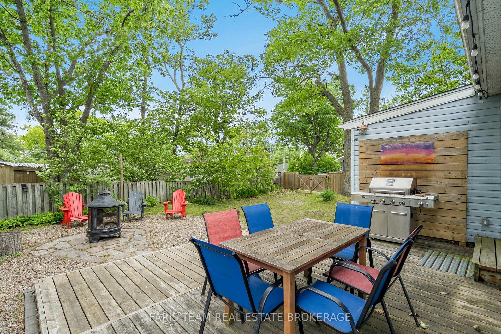 Photo 15 of 24 Old Mosley Street, Wasaga Beach — HOMEH