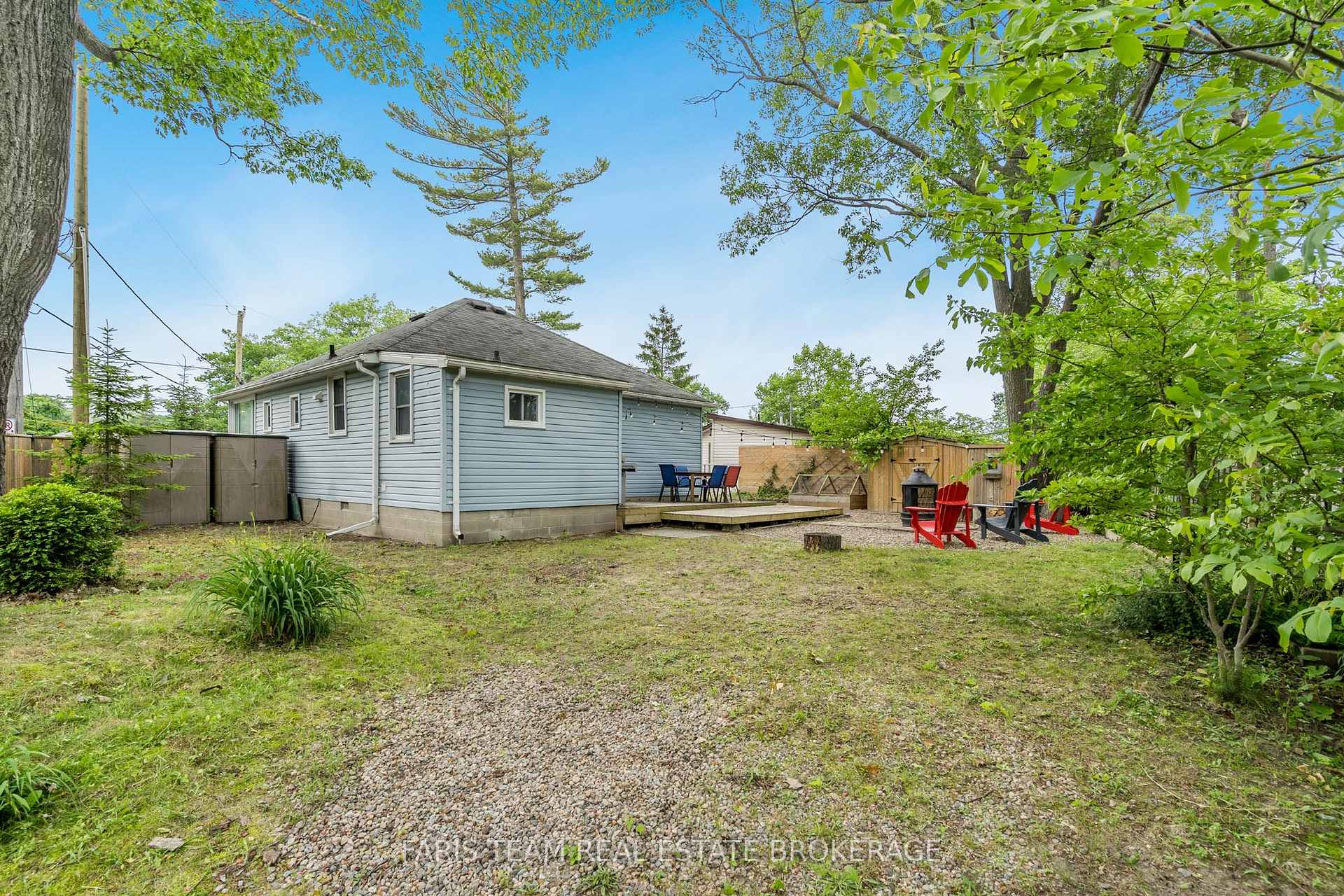 Photo 19 of 24 Old Mosley Street, Wasaga Beach — HOMEH