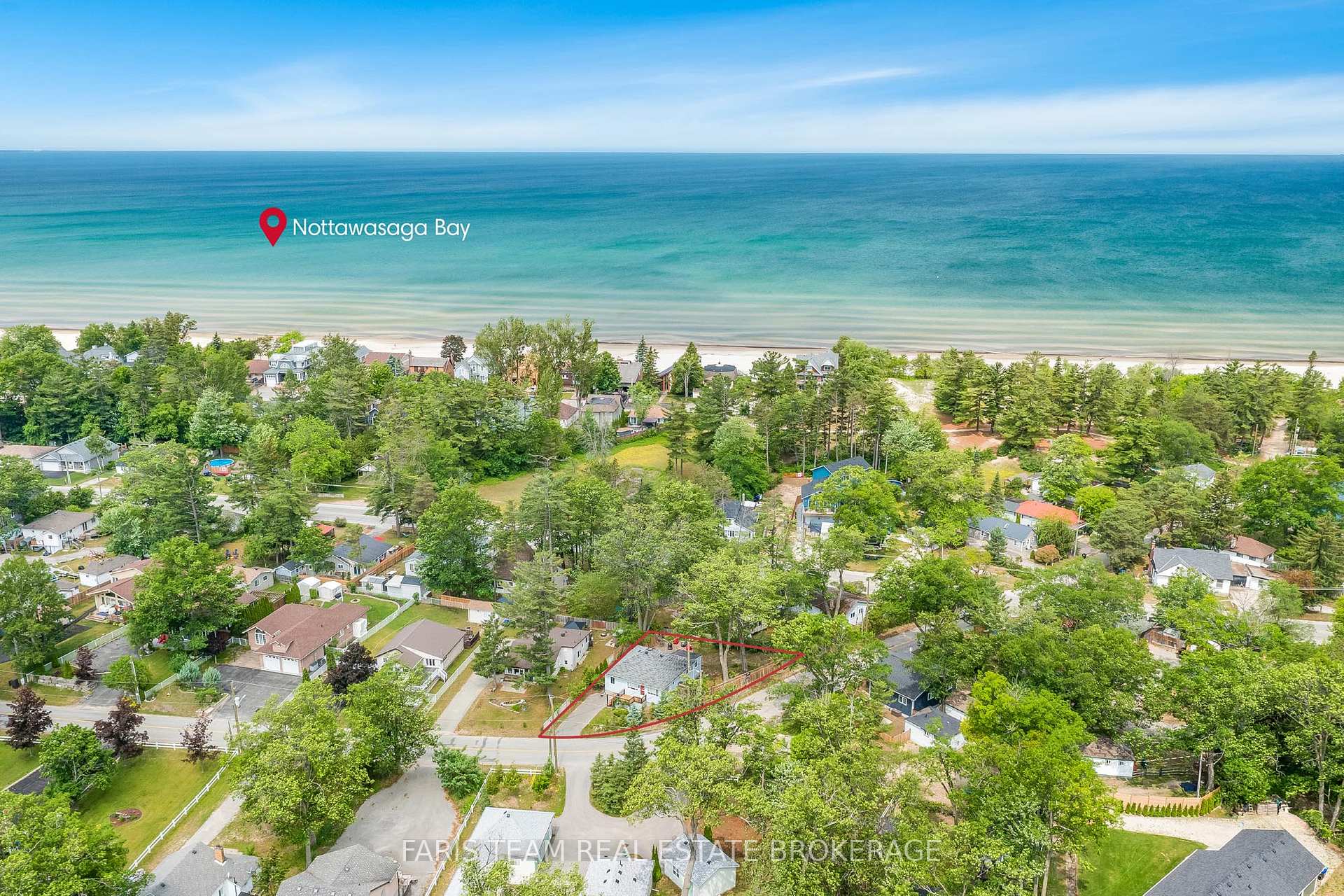 Photo 23 of 24 Old Mosley Street, Wasaga Beach — HOMEH