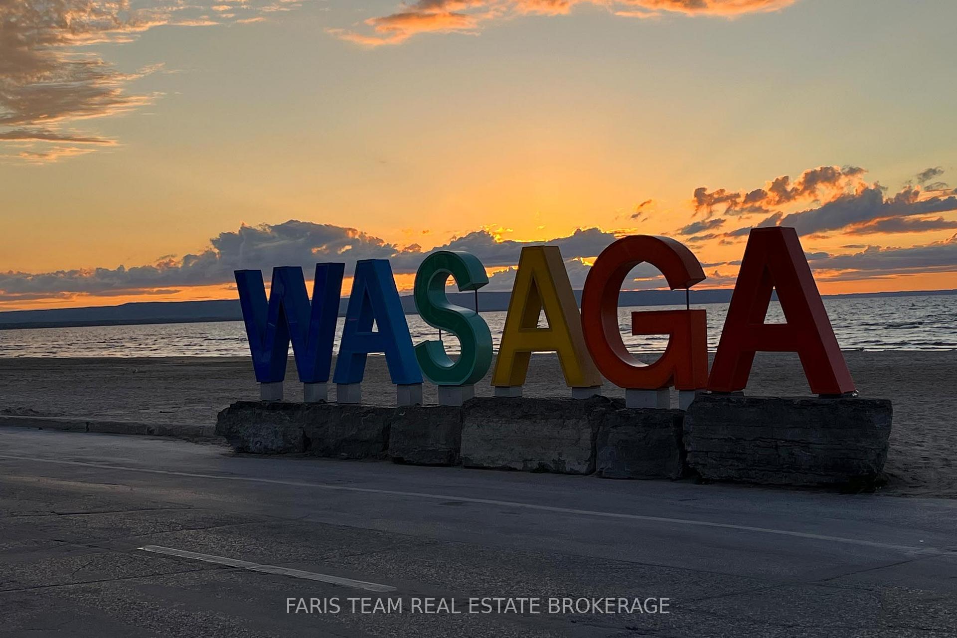 Photo 27 of 24 Old Mosley Street, Wasaga Beach — HOMEH