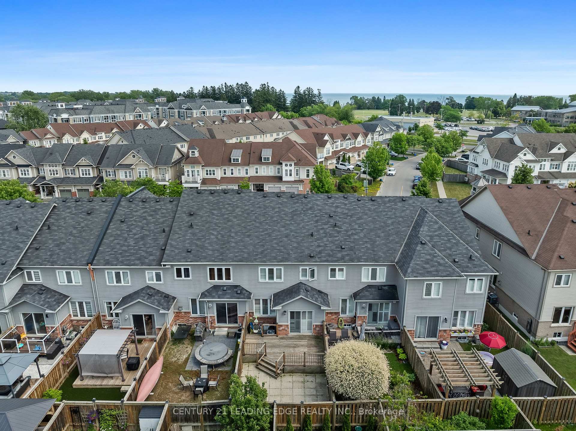Photo 9 of 28 Harbourside Drive, Whitby, Port Whitby — HOMEH