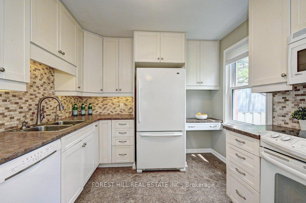 Photo 10 of 229 Neilson Avenue, Waterloo — HOMEH