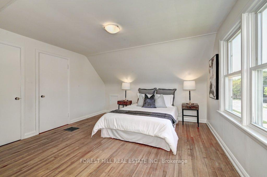 Photo 18 of 229 Neilson Avenue, Waterloo — HOMEH