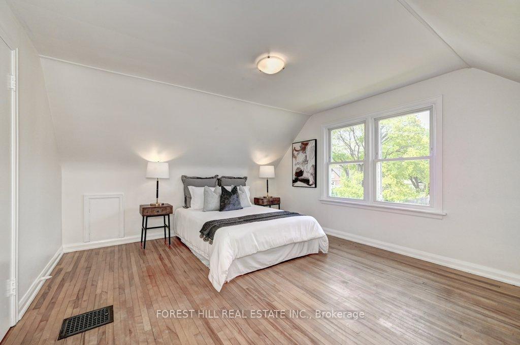 Photo 20 of 229 Neilson Avenue, Waterloo — HOMEH