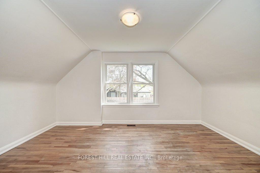 Photo 22 of 229 Neilson Avenue, Waterloo — HOMEH