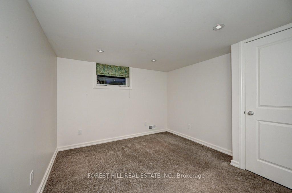 Photo 30 of 229 Neilson Avenue, Waterloo — HOMEH