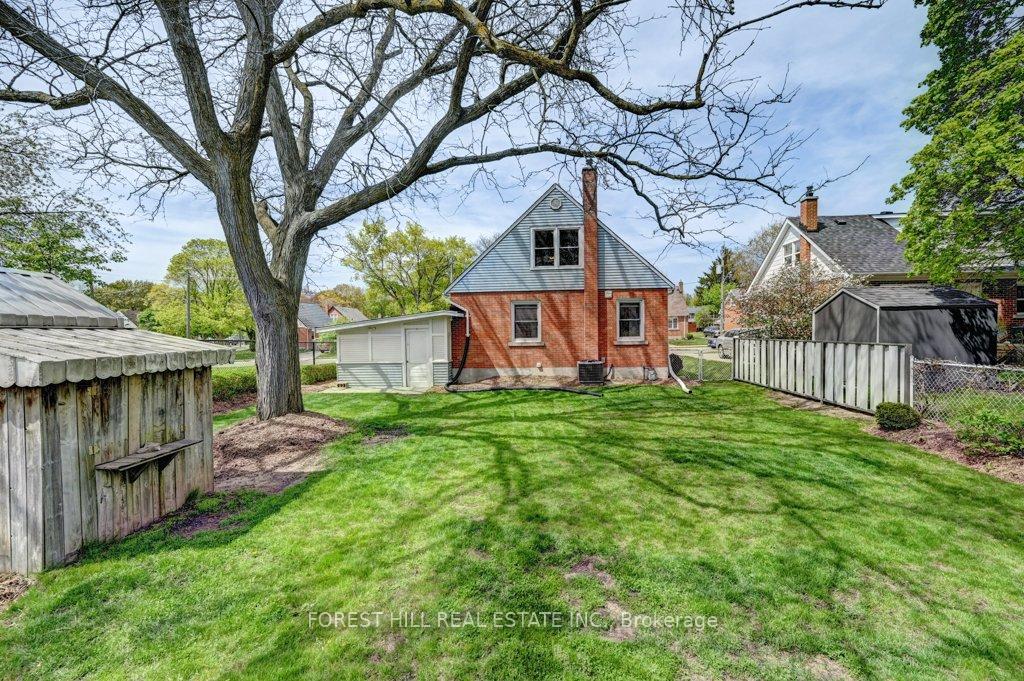 Photo 33 of 229 Neilson Avenue, Waterloo — HOMEH