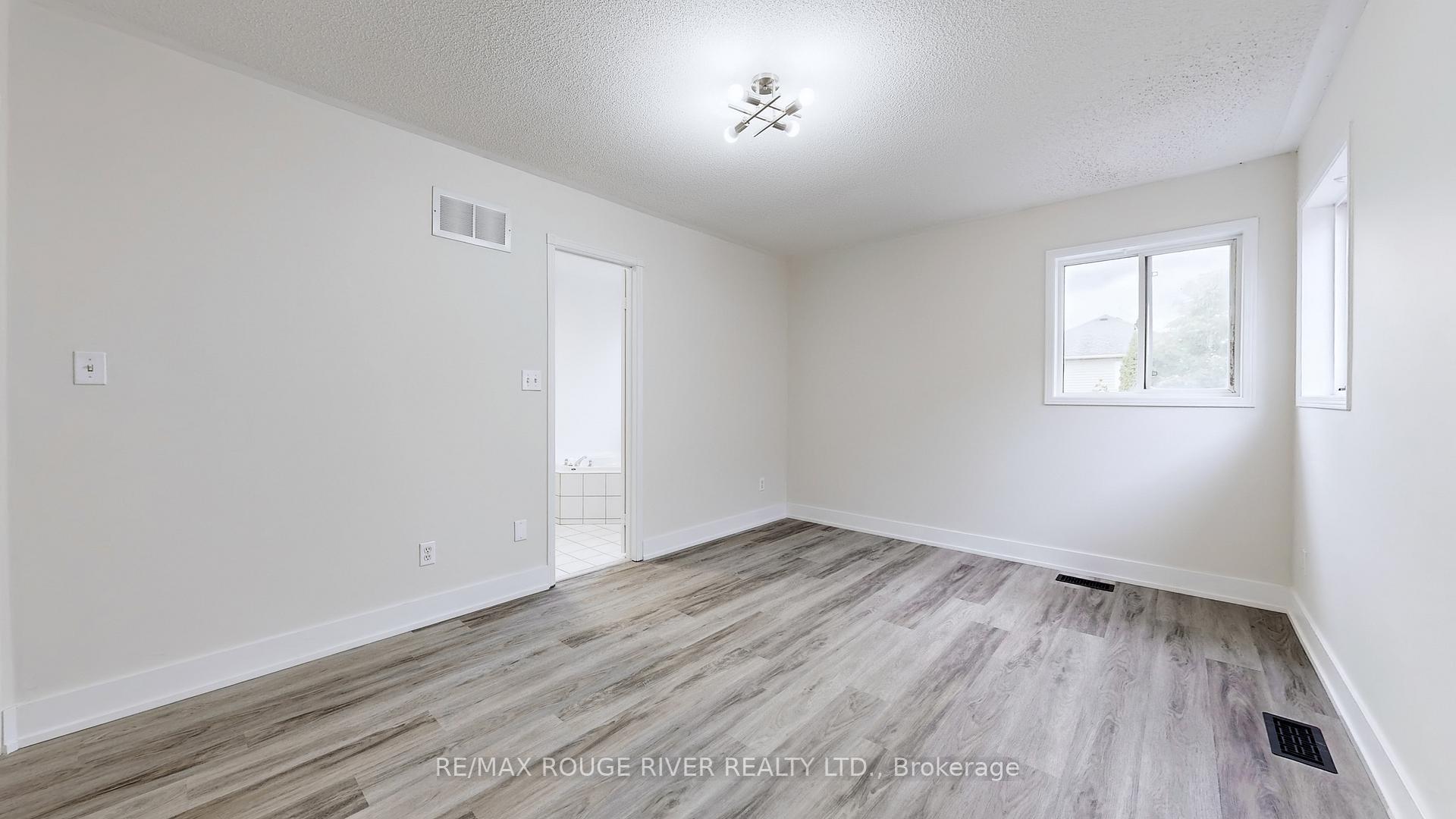 Photo 24 of 6 Hibbard Drive, Ajax, Central — HOMEH