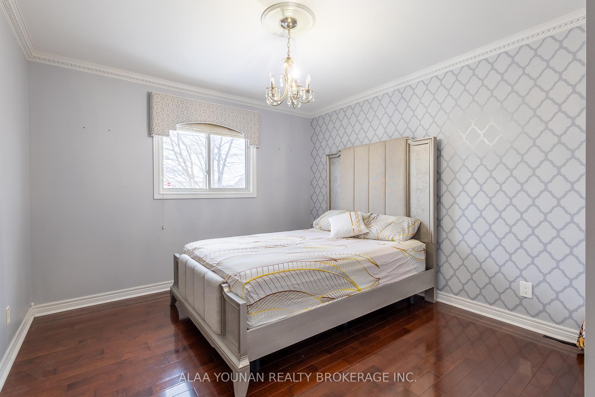 Photo 20 of 935 Rendezvous Drive, Windsor — HOMEH