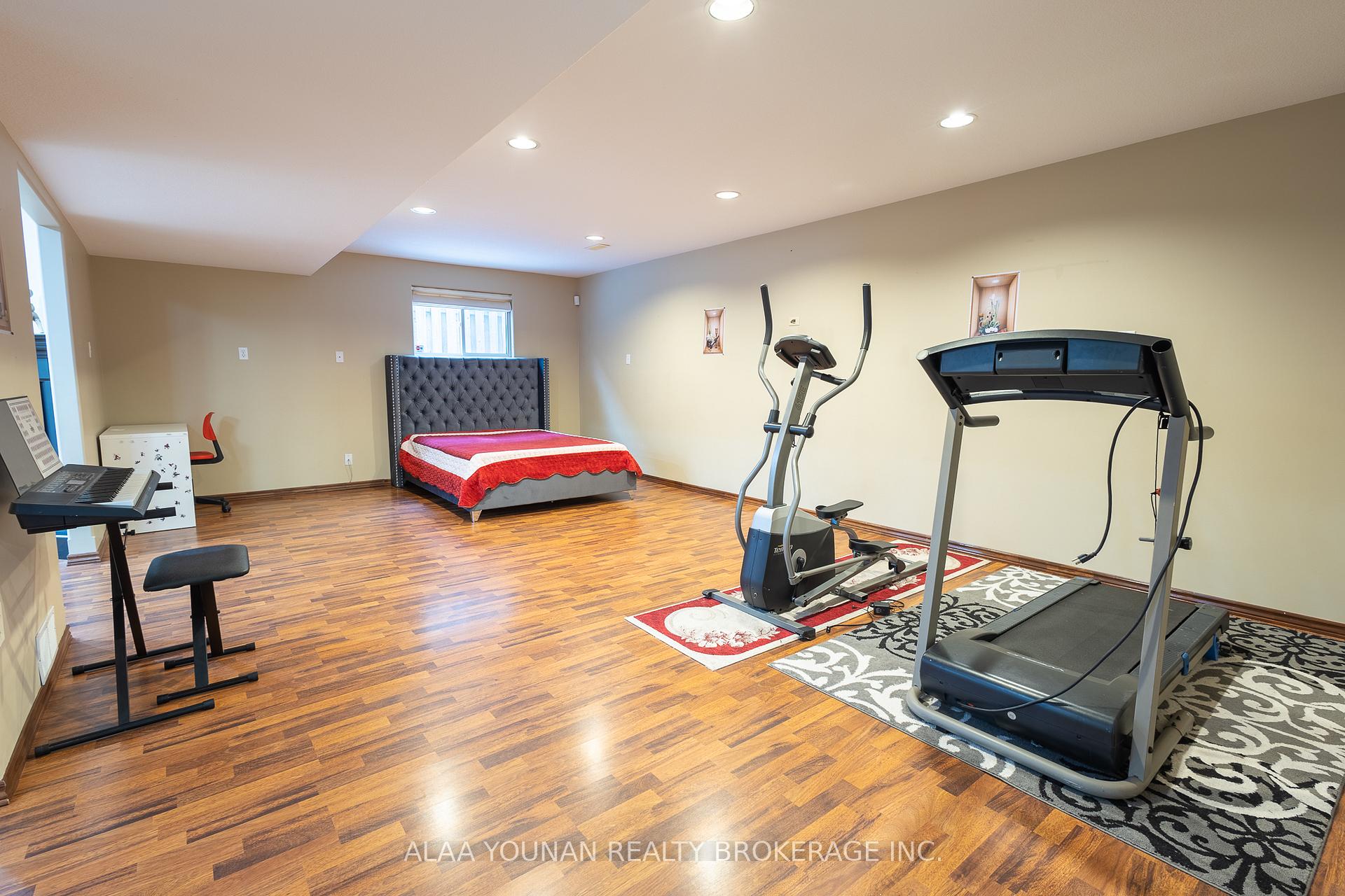 Photo 24 of 935 Rendezvous Drive, Windsor — HOMEH
