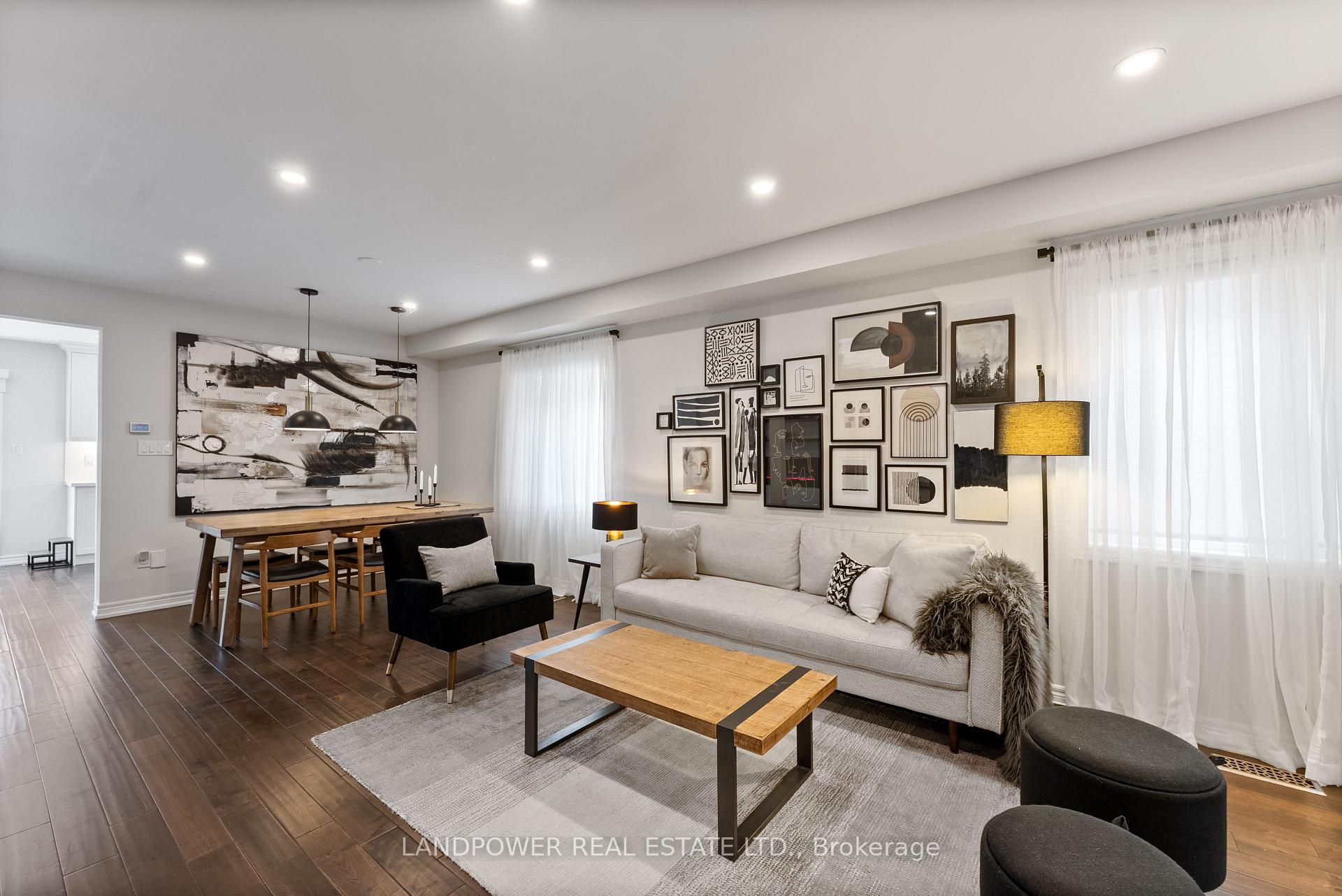 Photo 5 of 57 Royal Appian Crescent, Vaughan, Patterson — HOMEH