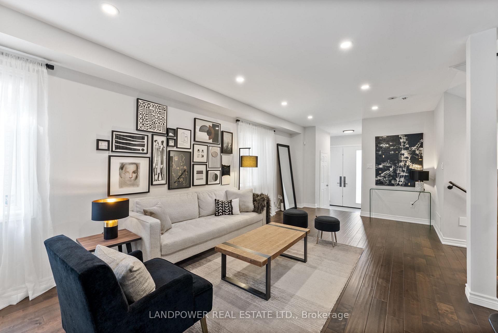 Photo 6 of 57 Royal Appian Crescent, Vaughan, Patterson — HOMEH