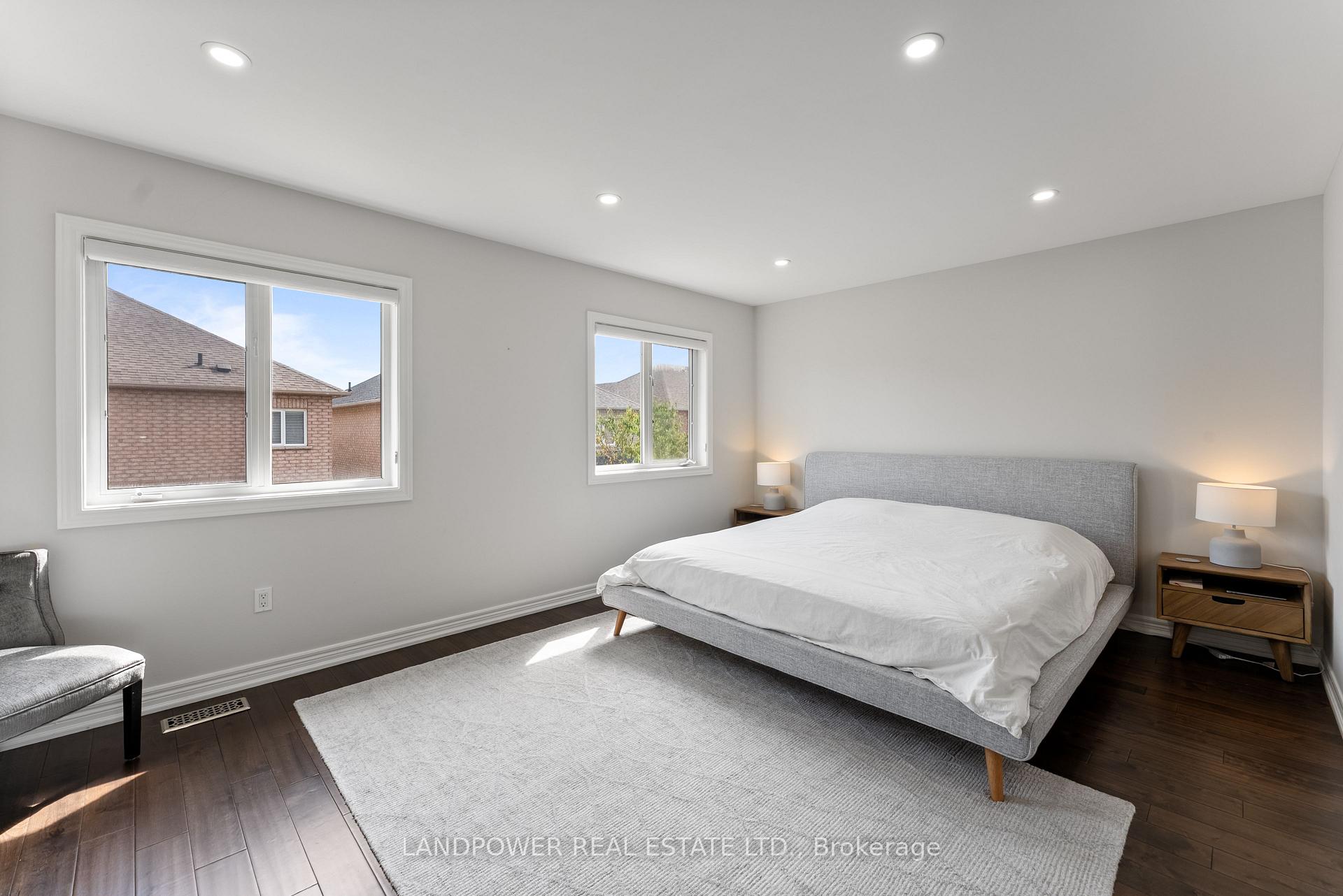 Photo 20 of 57 Royal Appian Crescent, Vaughan, Patterson — HOMEH