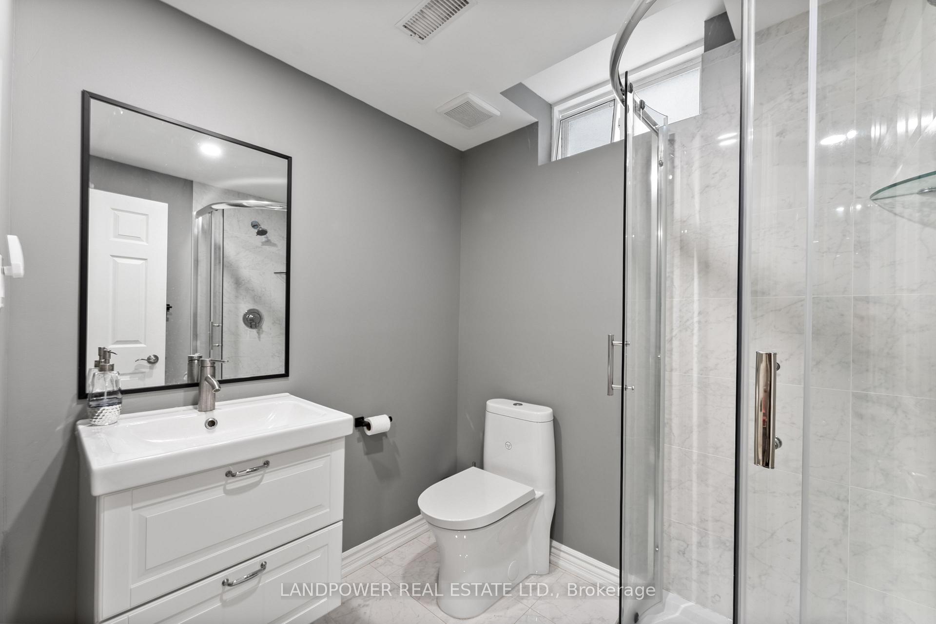 Photo 37 of 57 Royal Appian Crescent, Vaughan, Patterson — HOMEH