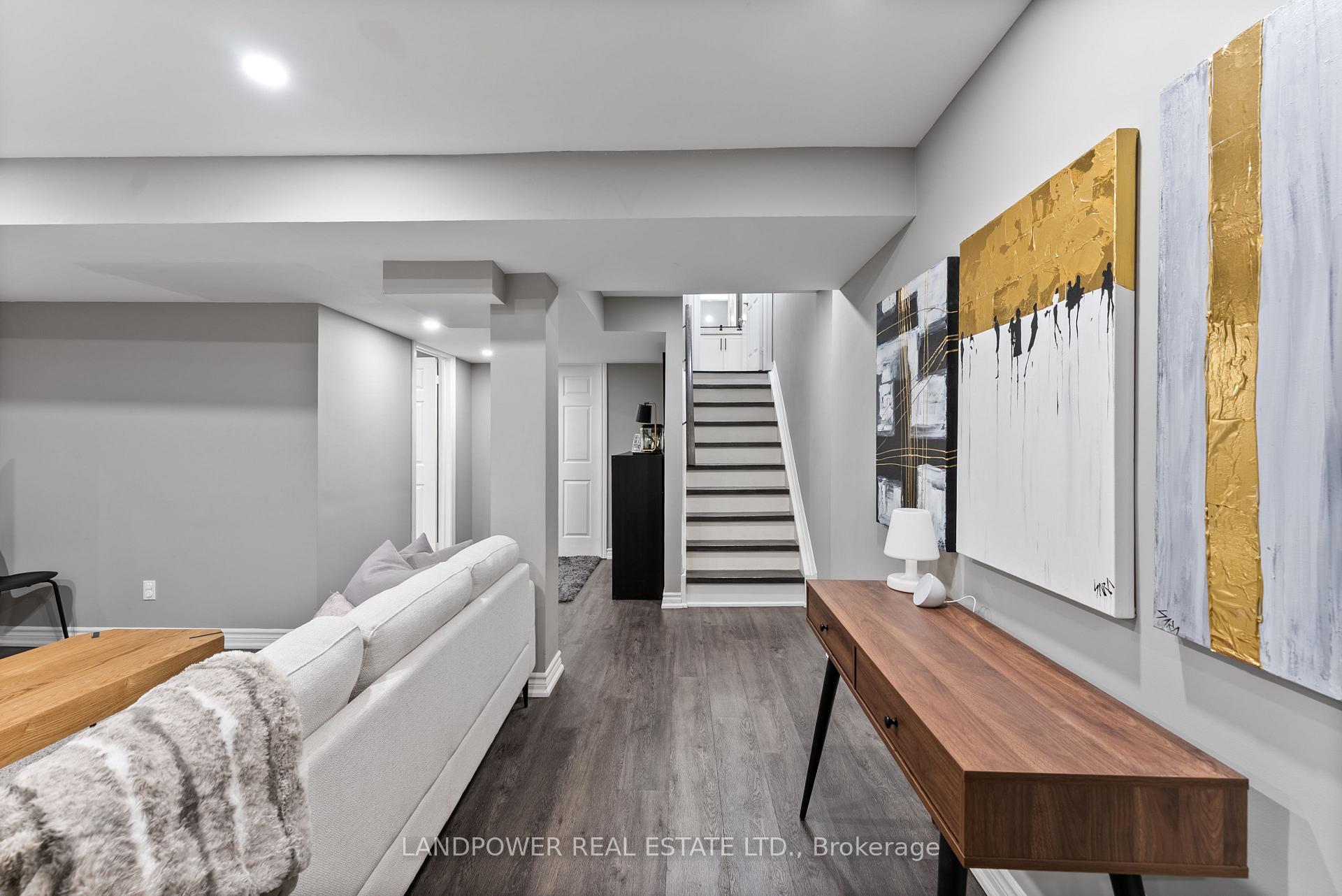 Photo 41 of 57 Royal Appian Crescent, Vaughan, Patterson — HOMEH