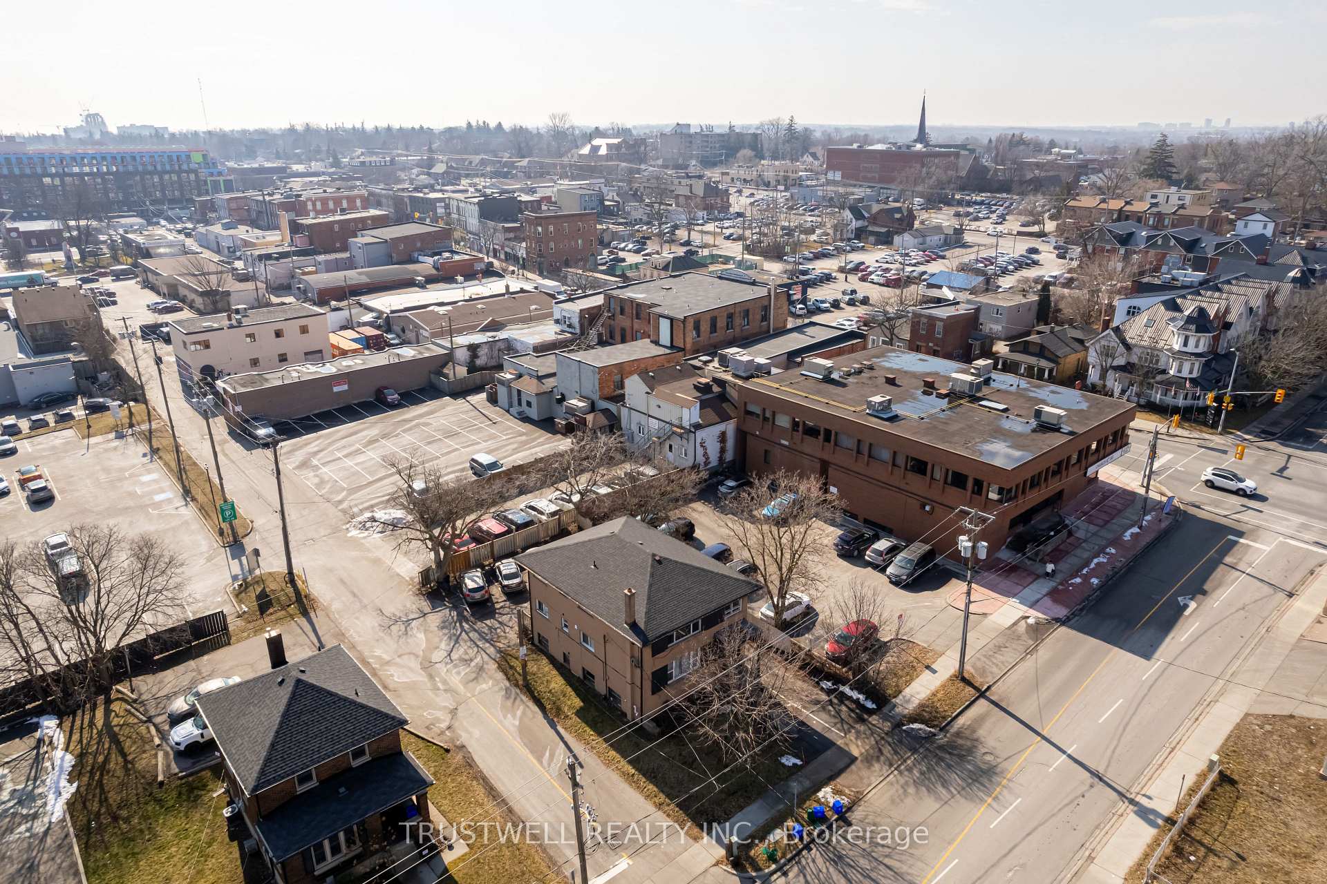 Photo 17 of Unit 4, 105 Mary Street E, Whitby, Downtown Whitby — HOMEH