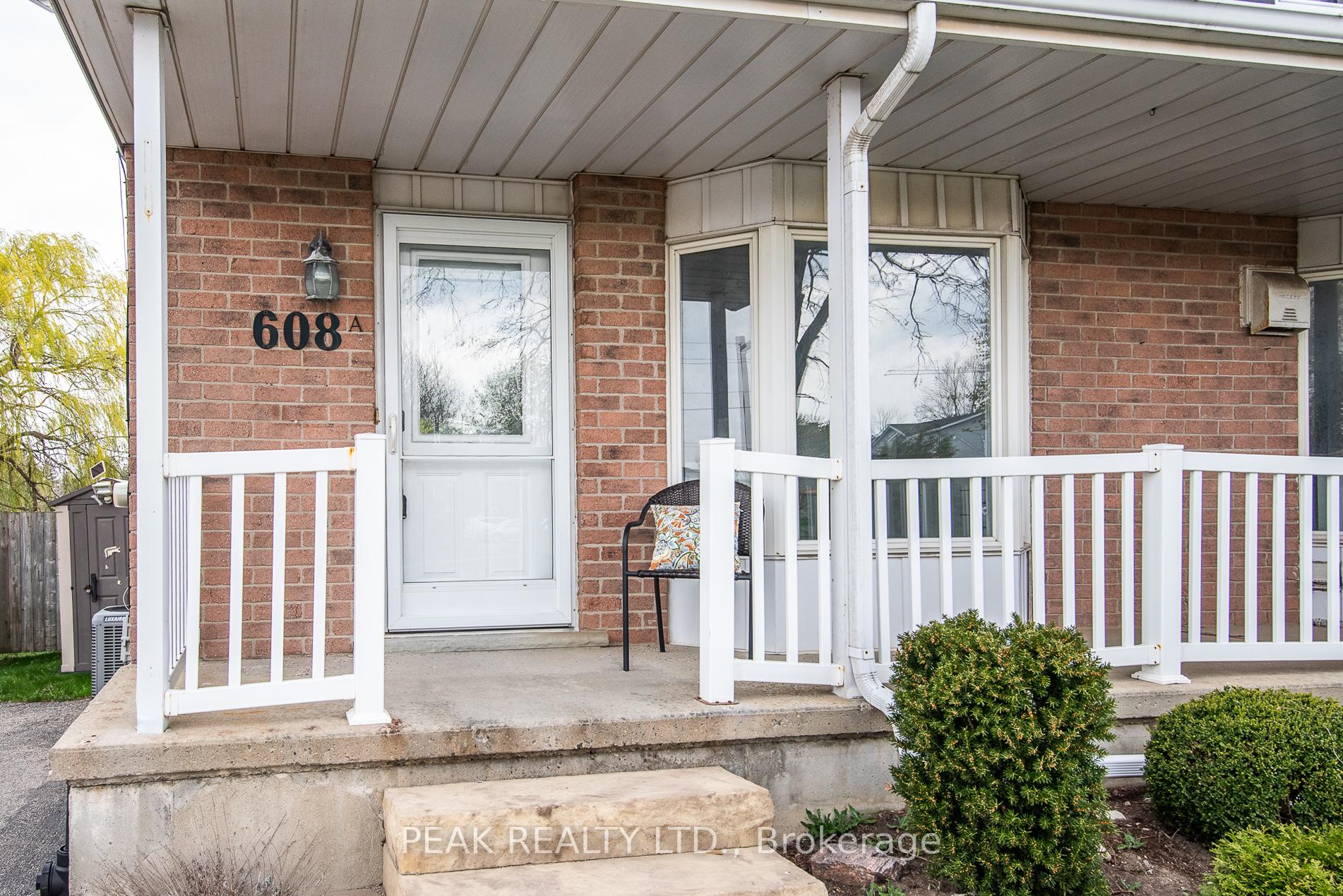 Photo 2 of Unit A, 608 Royal Beech Drive, Waterloo — HOMEH
