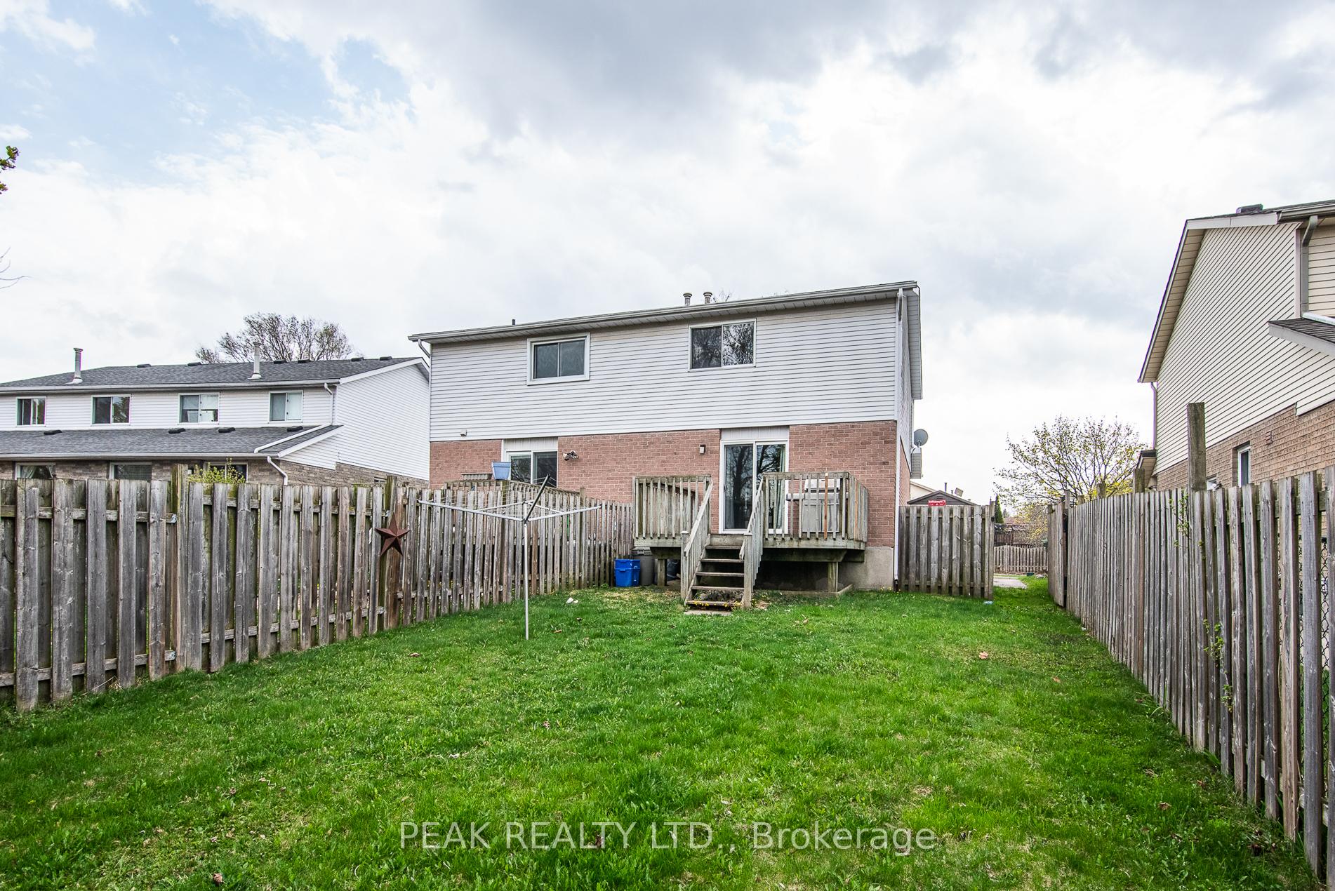 Photo 5 of Unit A, 608 Royal Beech Drive, Waterloo — HOMEH