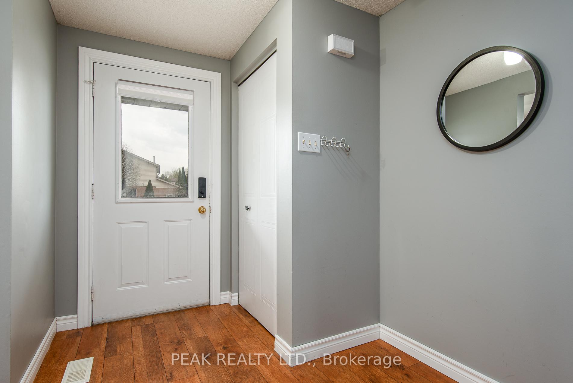 Photo 16 of Unit A, 608 Royal Beech Drive, Waterloo — HOMEH