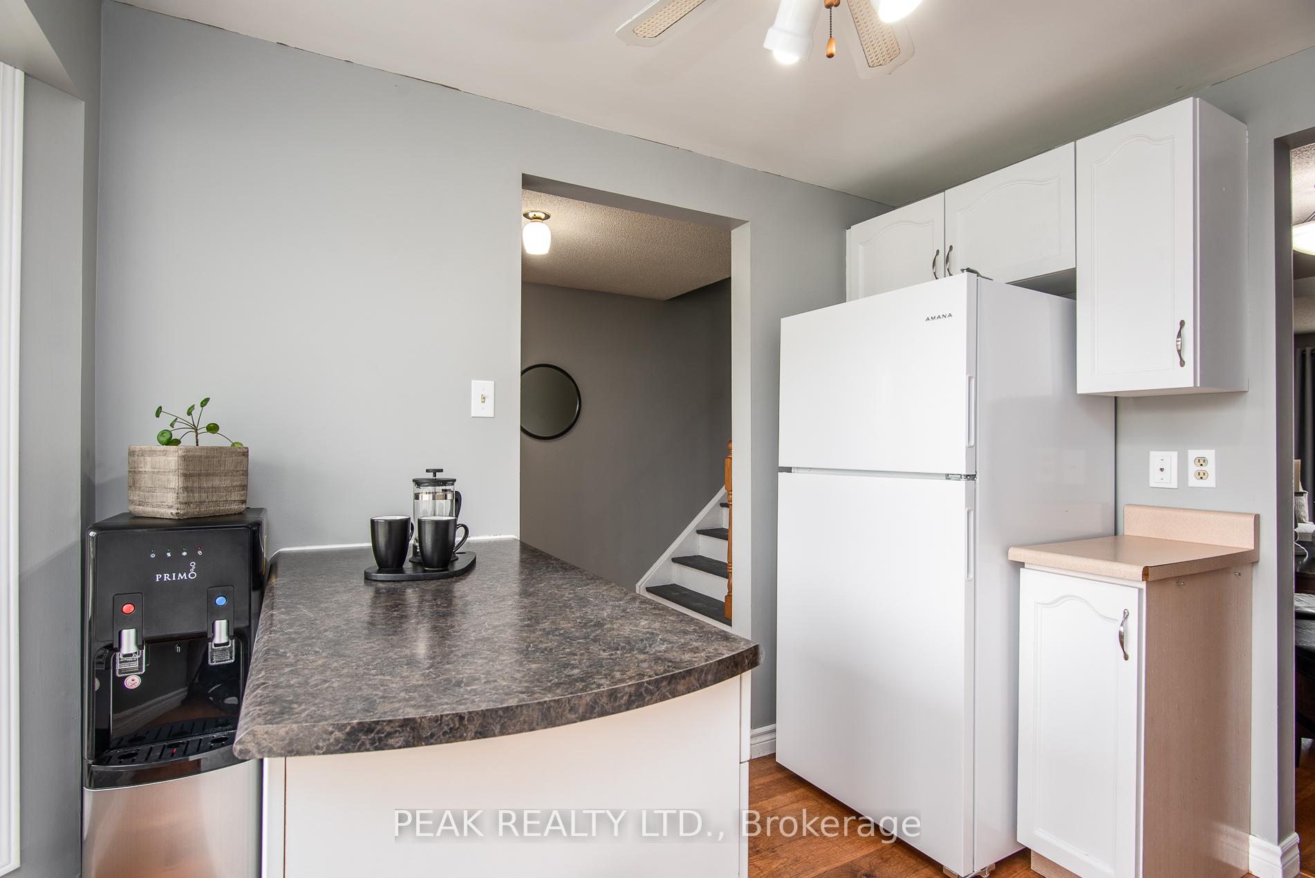 Photo 32 of Unit A, 608 Royal Beech Drive, Waterloo — HOMEH