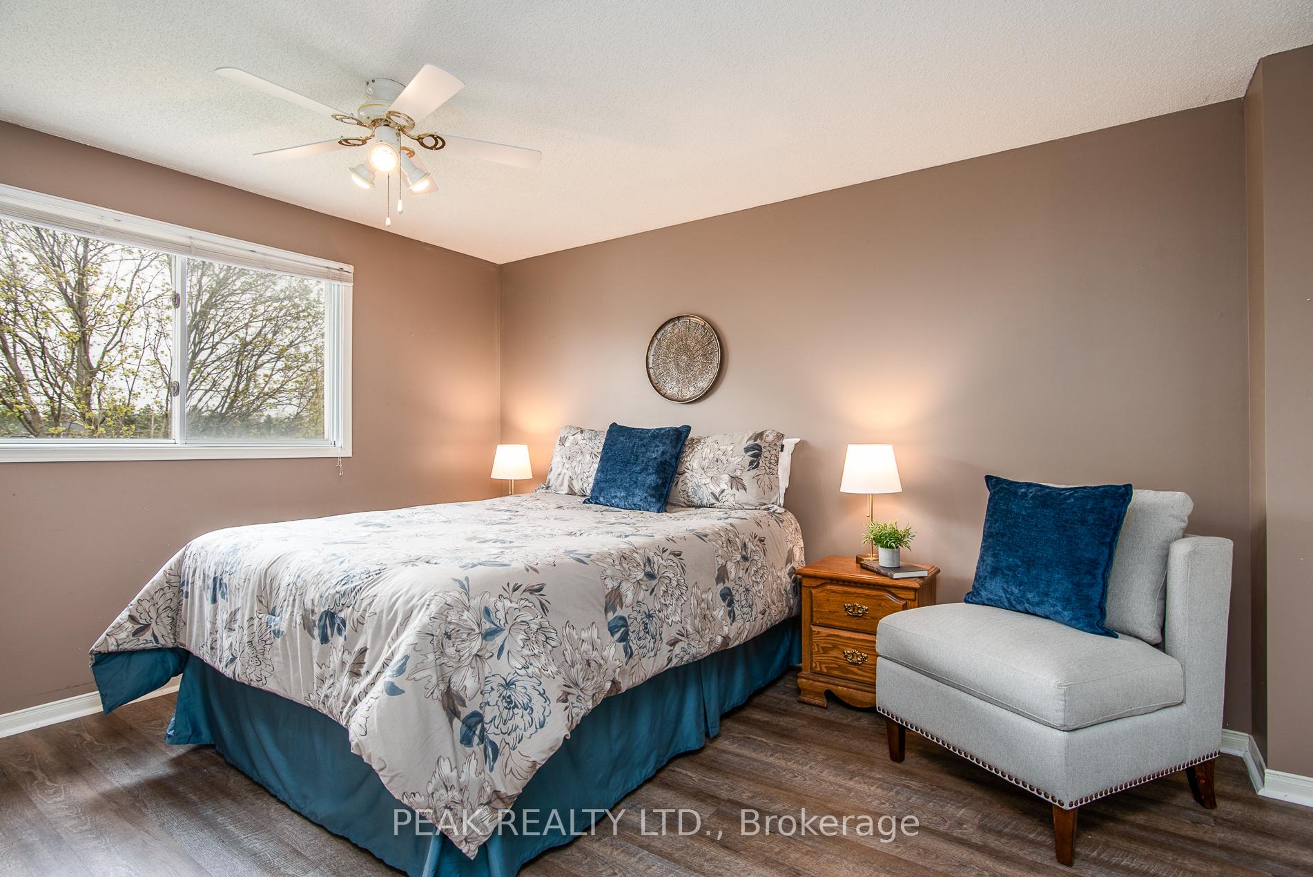 Photo 33 of Unit A, 608 Royal Beech Drive, Waterloo — HOMEH