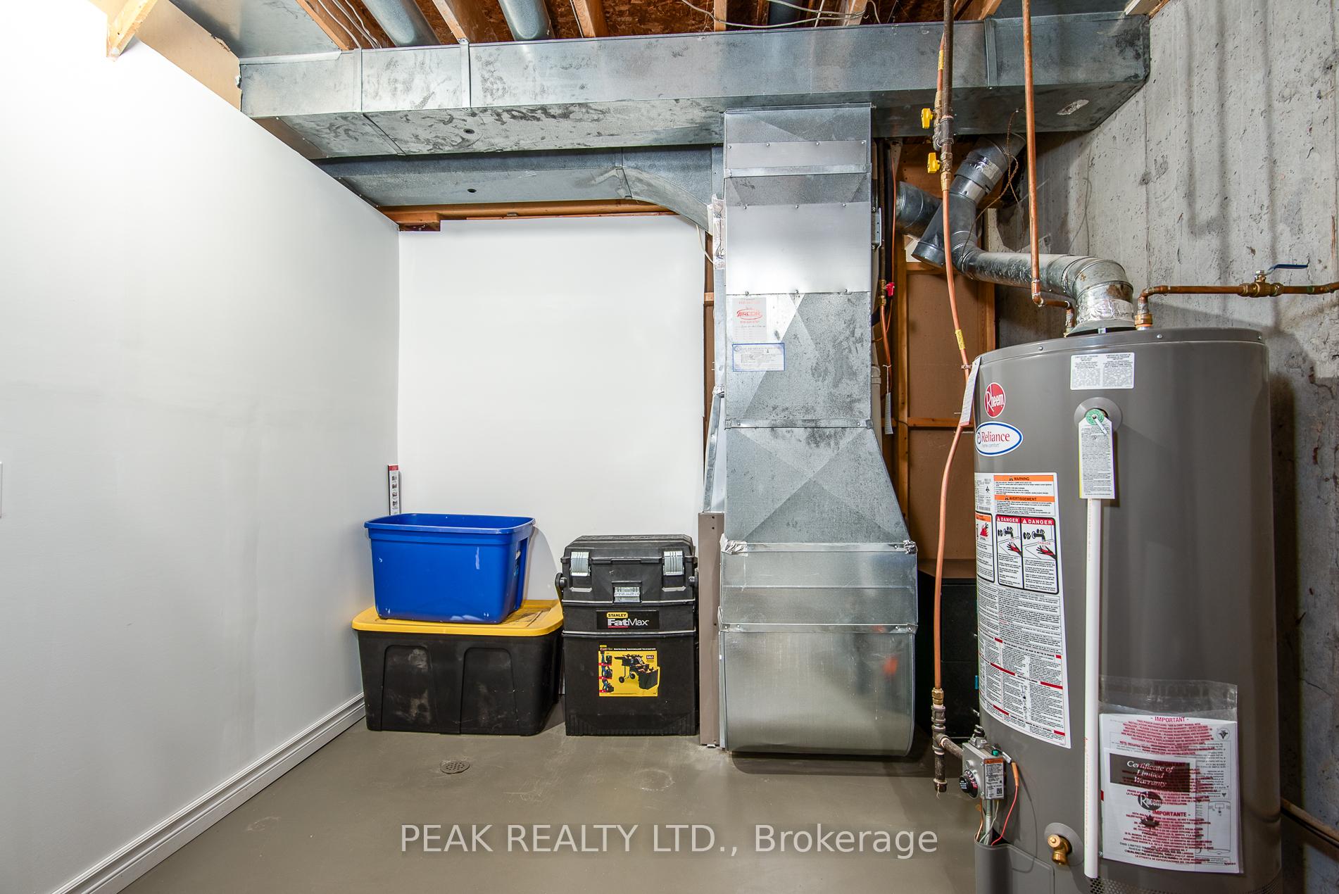 Photo 47 of Unit A, 608 Royal Beech Drive, Waterloo — HOMEH