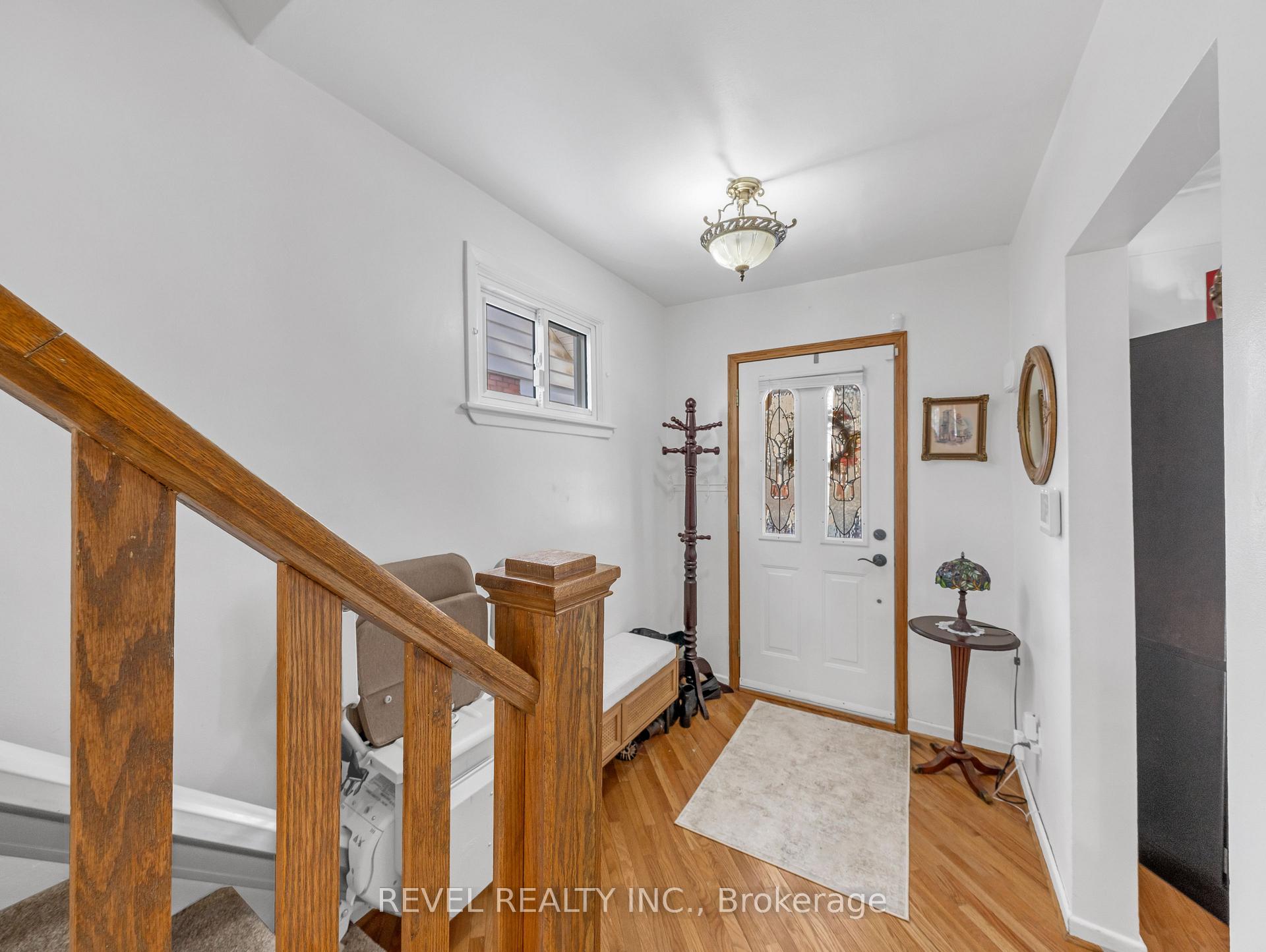 Photo 4 of 1591 York Street, Windsor — HOMEH