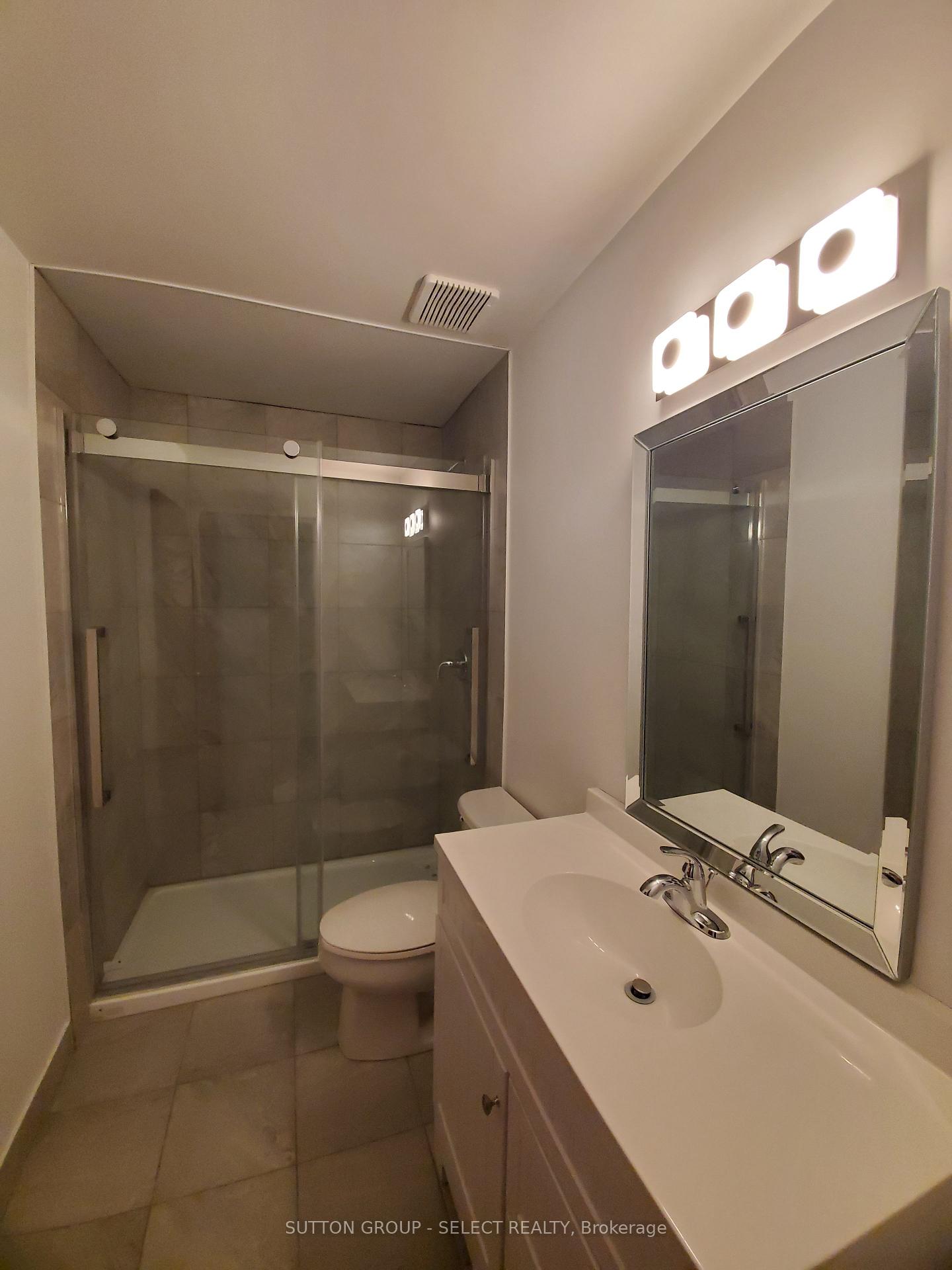 Photo 10 of 548 Caron Avenue, Windsor — HOMEH