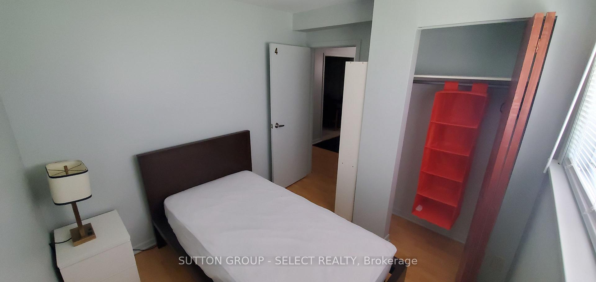 Photo 15 of 548 Caron Avenue, Windsor — HOMEH