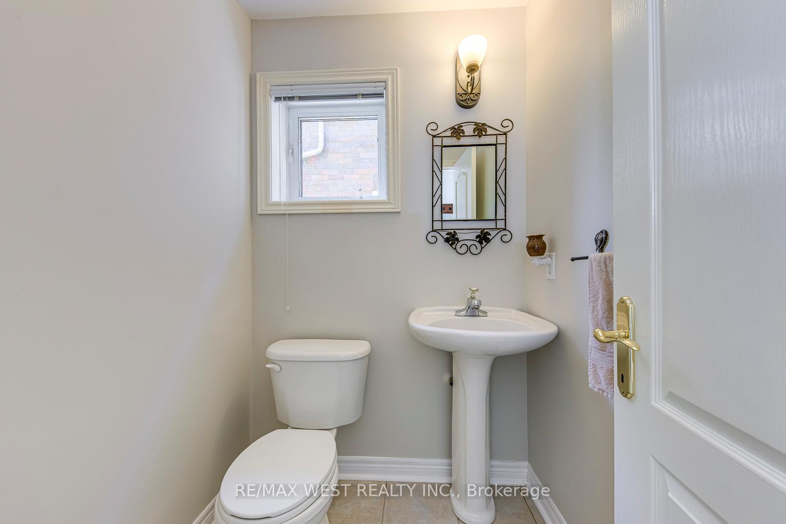 Photo 19 of 56 Laura Sabrina Drive, Vaughan, Sonoma Heights — HOMEH