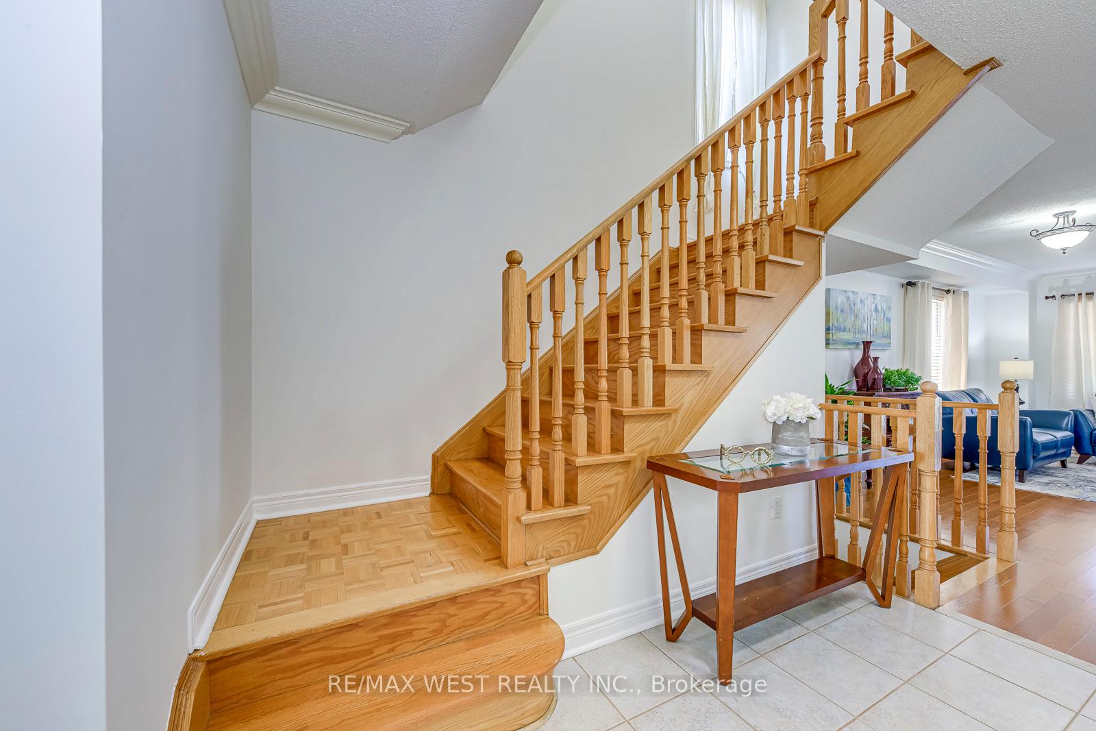 Photo 20 of 56 Laura Sabrina Drive, Vaughan, Sonoma Heights — HOMEH