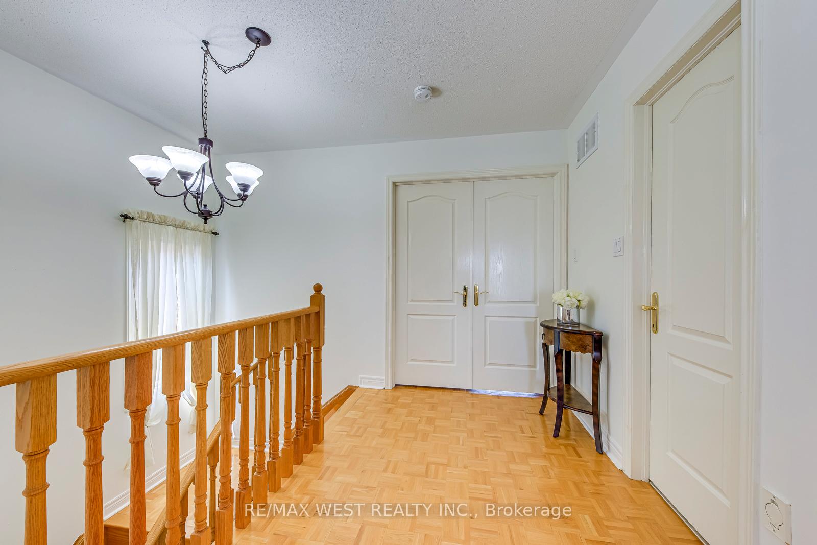 Photo 21 of 56 Laura Sabrina Drive, Vaughan, Sonoma Heights — HOMEH