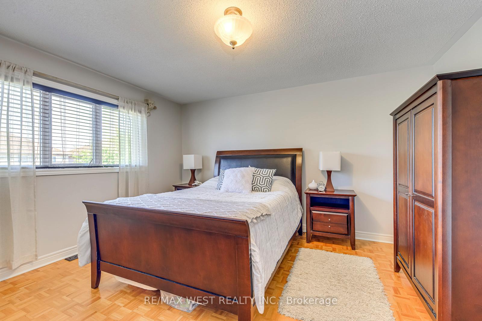 Photo 24 of 56 Laura Sabrina Drive, Vaughan, Sonoma Heights — HOMEH