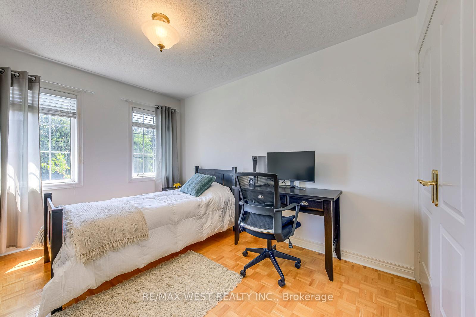 Photo 29 of 56 Laura Sabrina Drive, Vaughan, Sonoma Heights — HOMEH