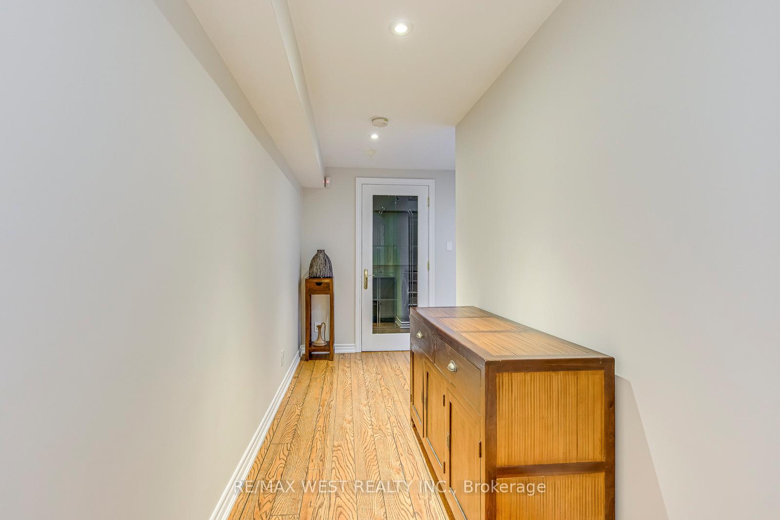 Photo 36 of 56 Laura Sabrina Drive, Vaughan, Sonoma Heights — HOMEH